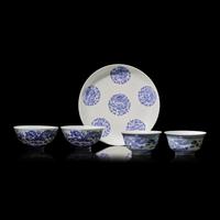 A Group of Five Assorted Chinese Blue and White "Dragons" Cups and Bowls, 19th-20th Century — 青花云龍紋碗盤一組五件