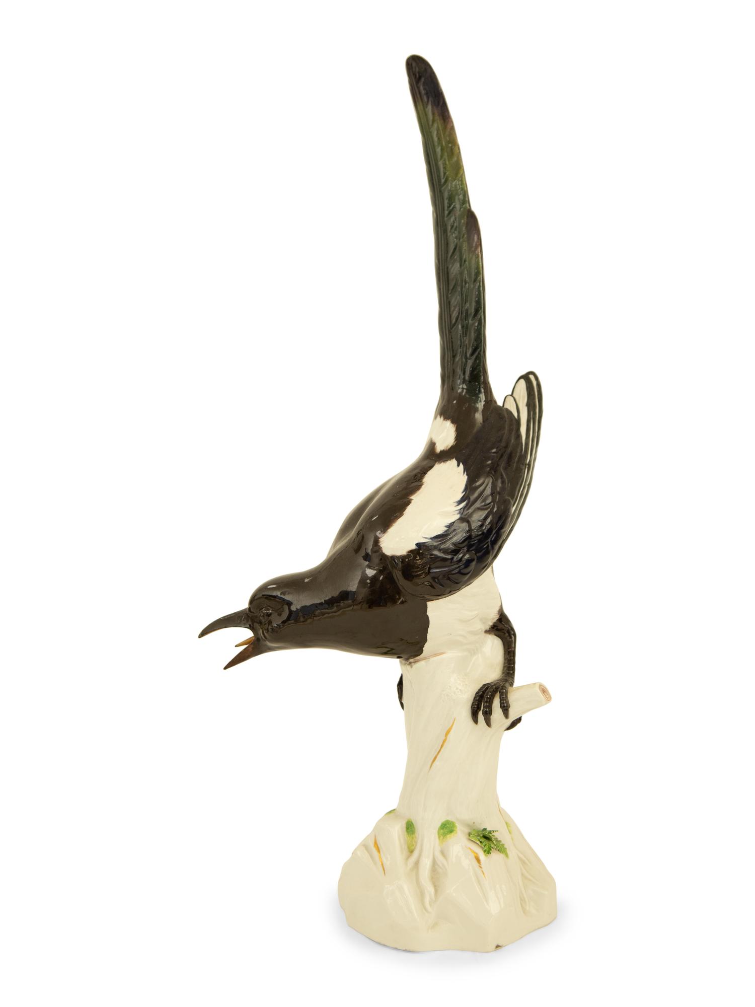 A Large Meissen Porcelain Magpie Figurine