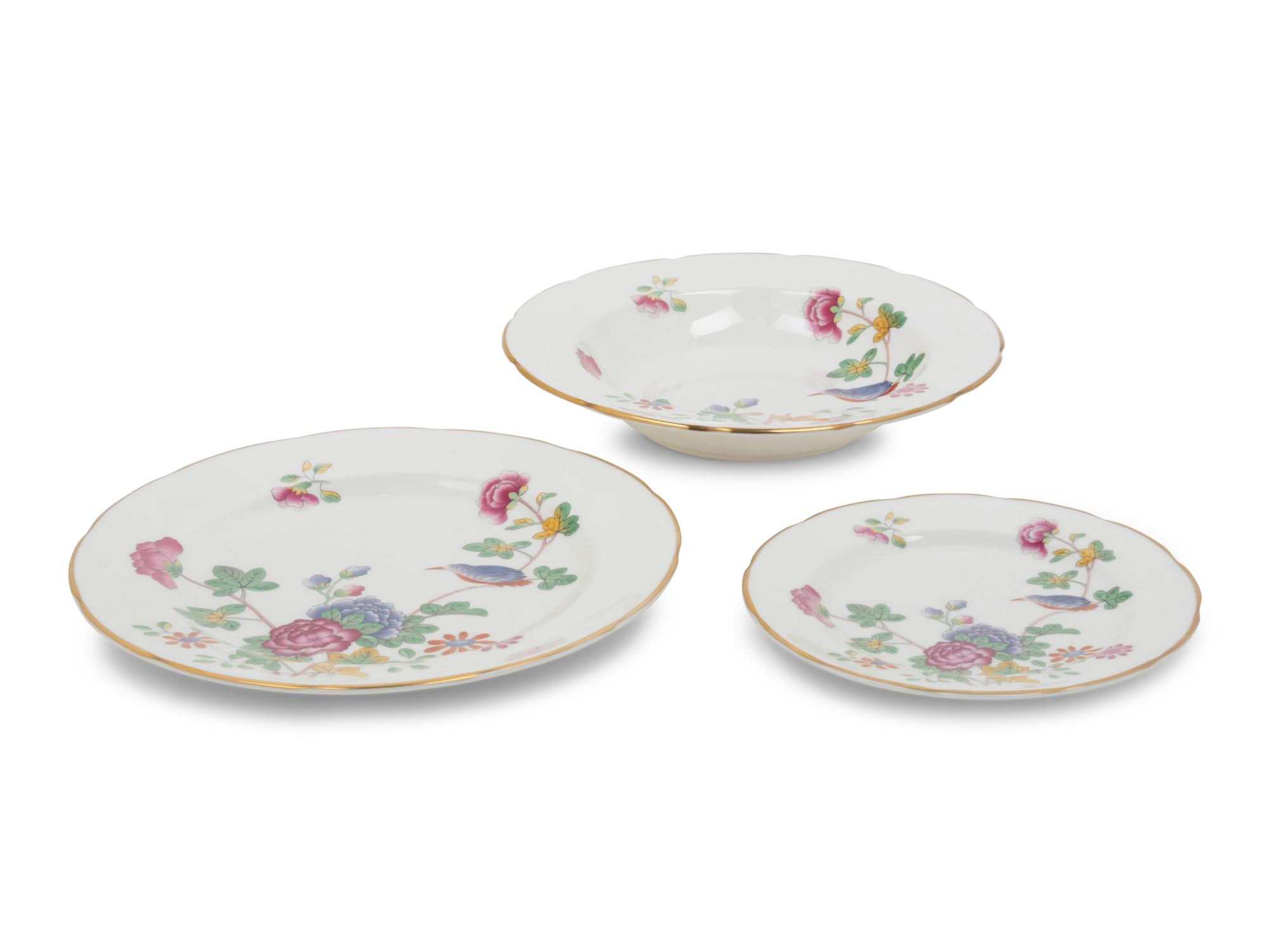 A Group of Wedgwood Cuckoo Porcelain Dinnerware Articles