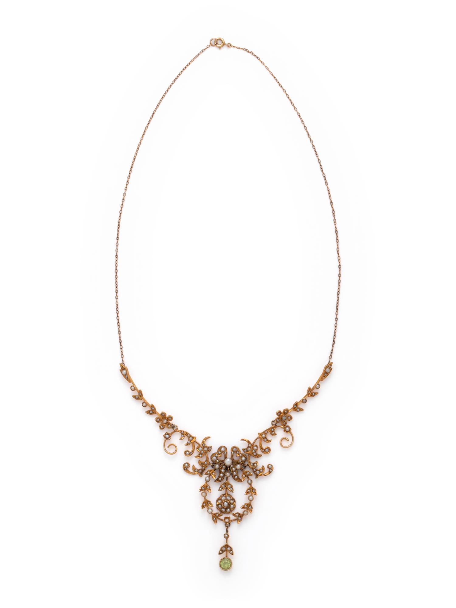 ANTIQUE, YELLOW GOLD, SEED PEARL AND PERIDOT NECKLACE