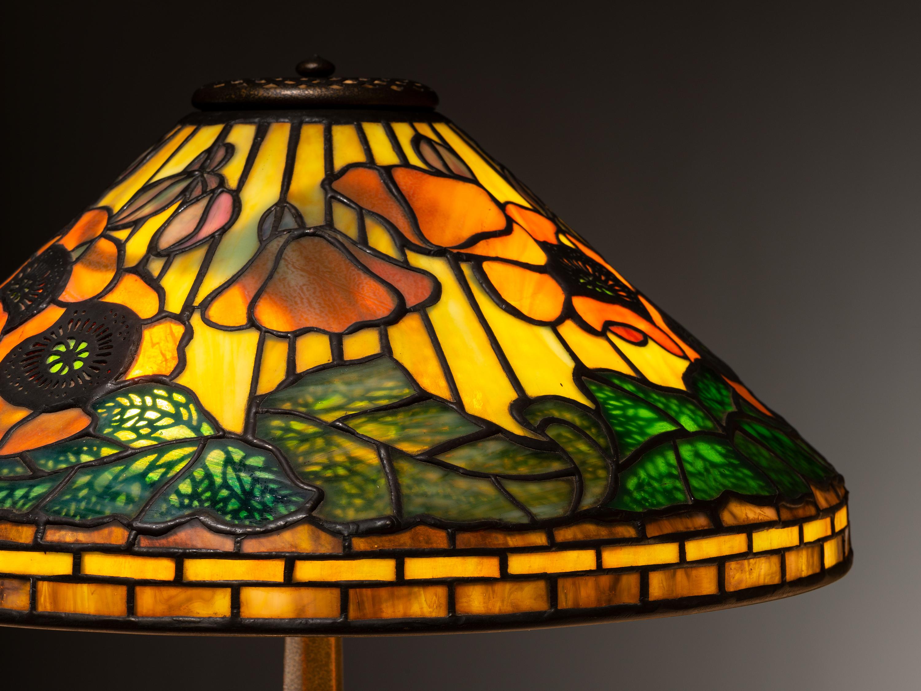 Poppy Table Lamp