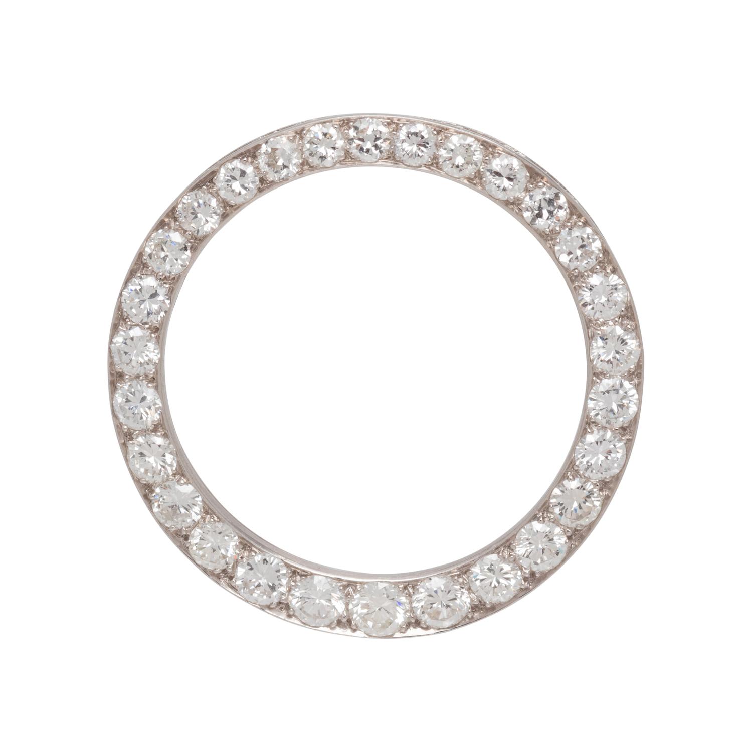 DIAMOND CIRCLE BROOCH