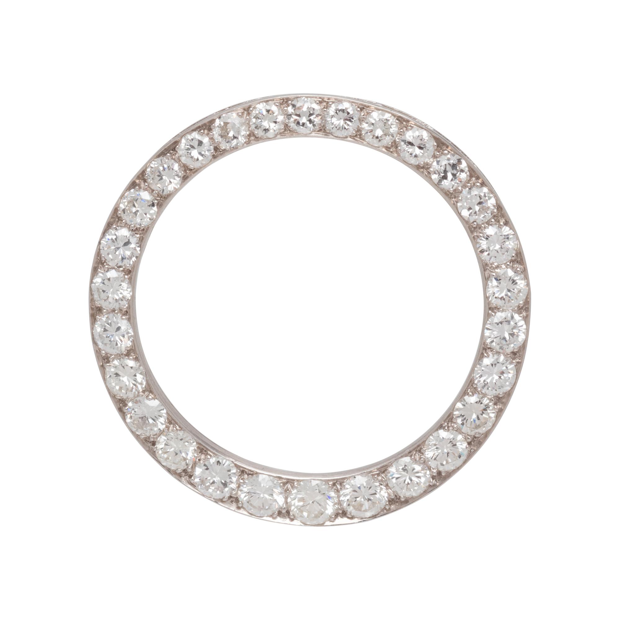 DIAMOND CIRCLE BROOCH