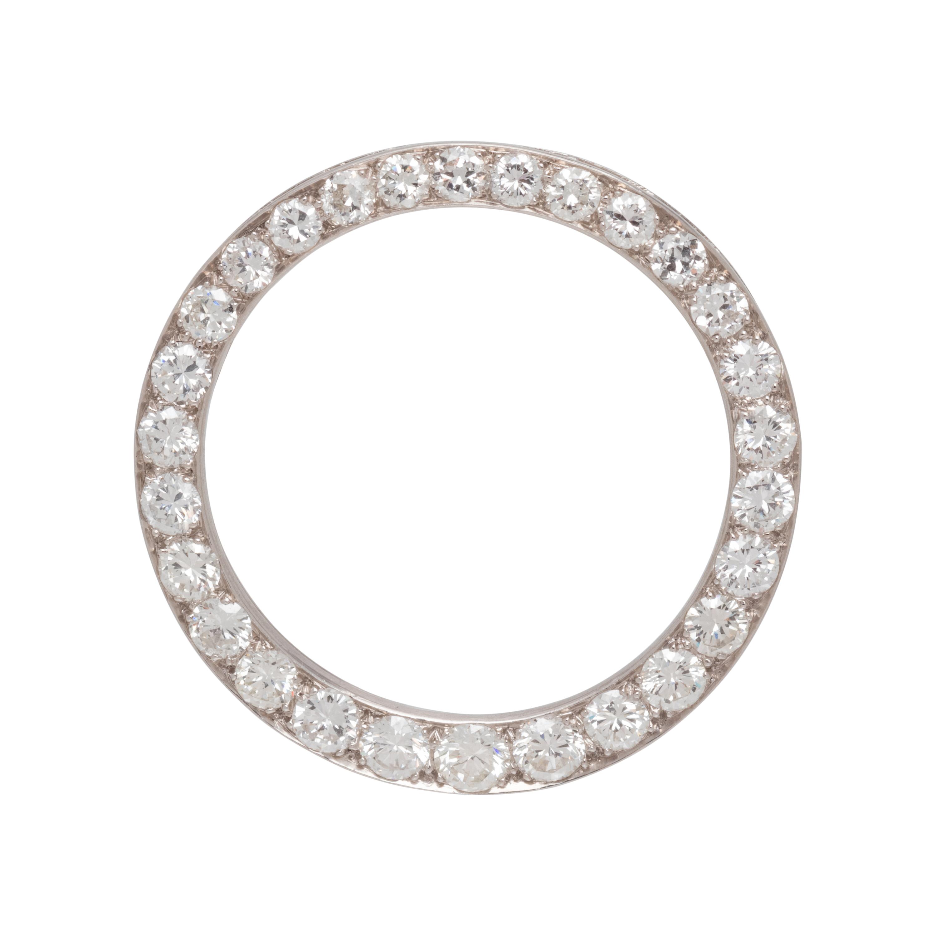 DIAMOND CIRCLE BROOCH