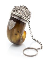 A Silver-Plate and Quartz Mounted Horn Mull, Early 19th Century, the cap worked with repousse thistle decoration and centered with cut