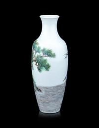 A Chinese Famille Rose Porcelain 'Immortal' Vase