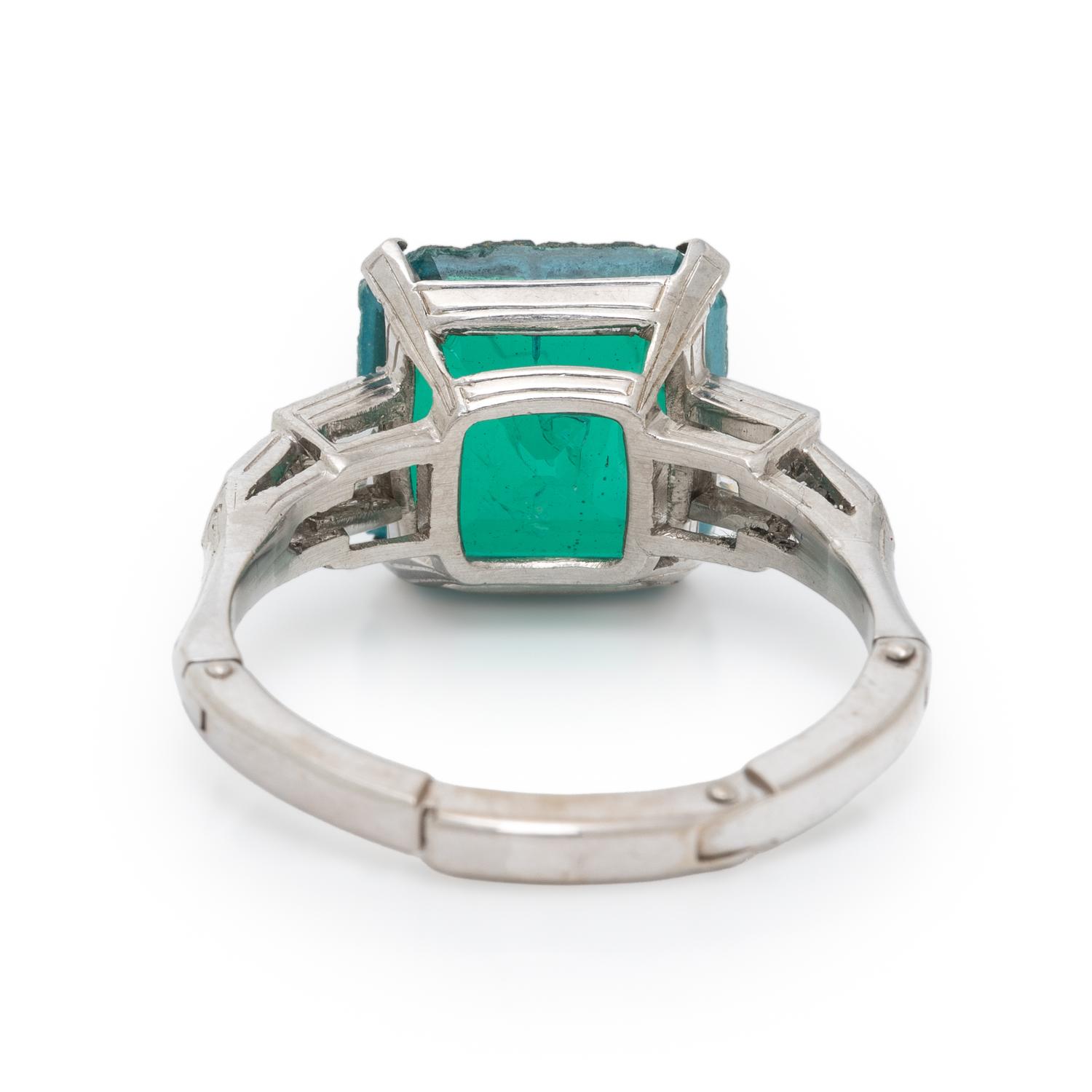 GREEN DOUBLET AND DIAMOND RING
