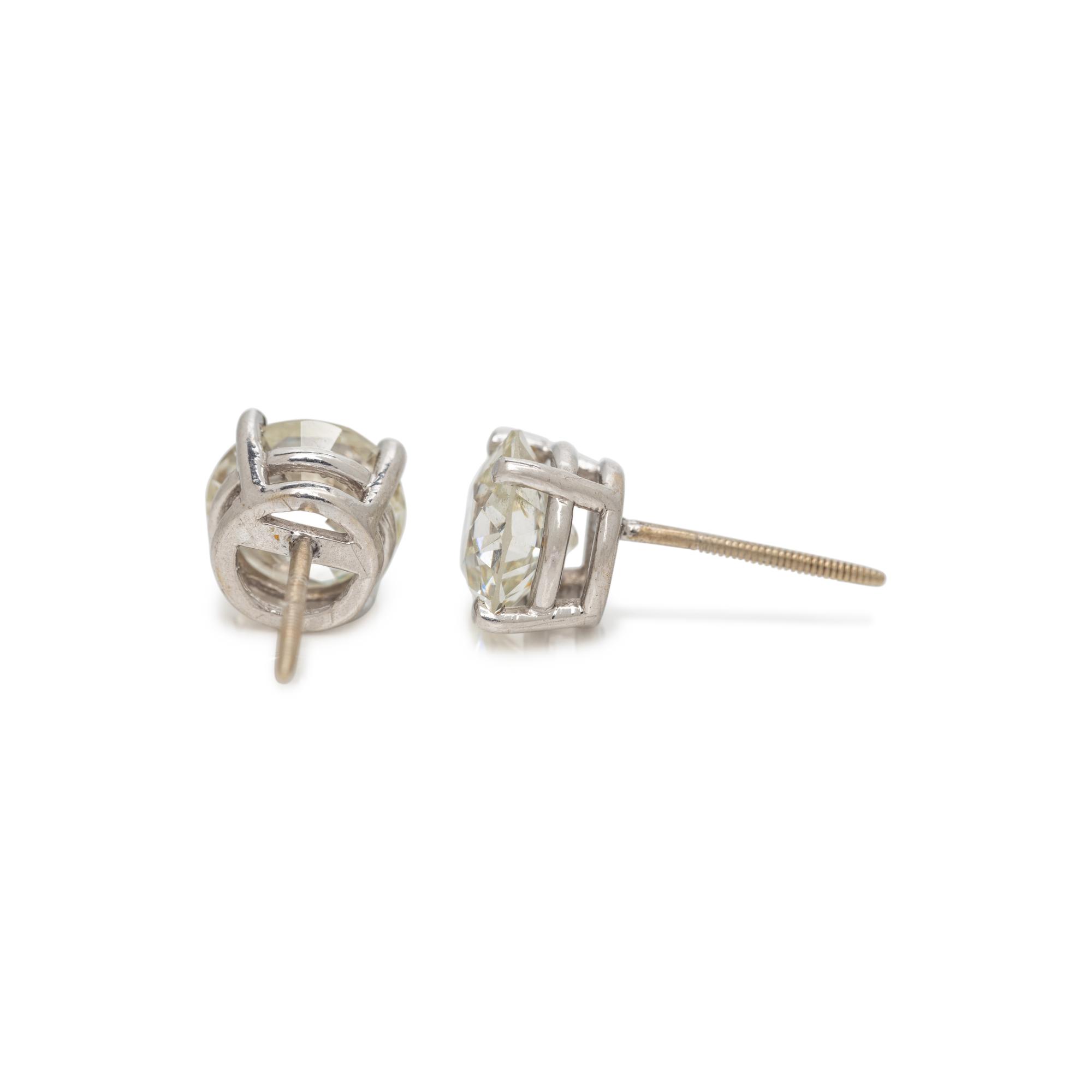 DIAMOND STUD EARRINGS