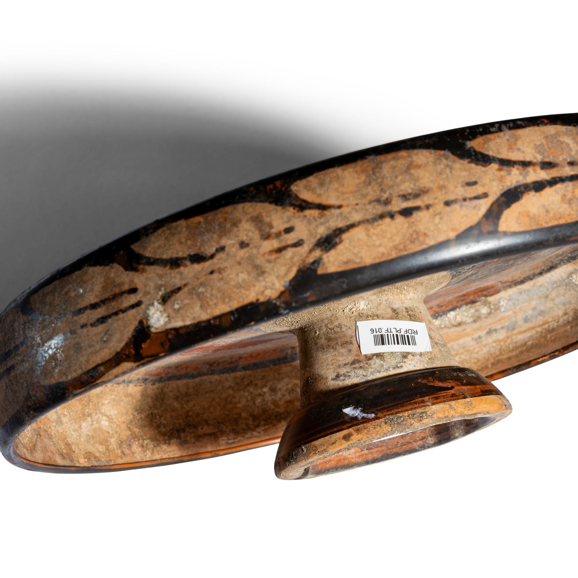 An Apulian Red-Figured Fishplate