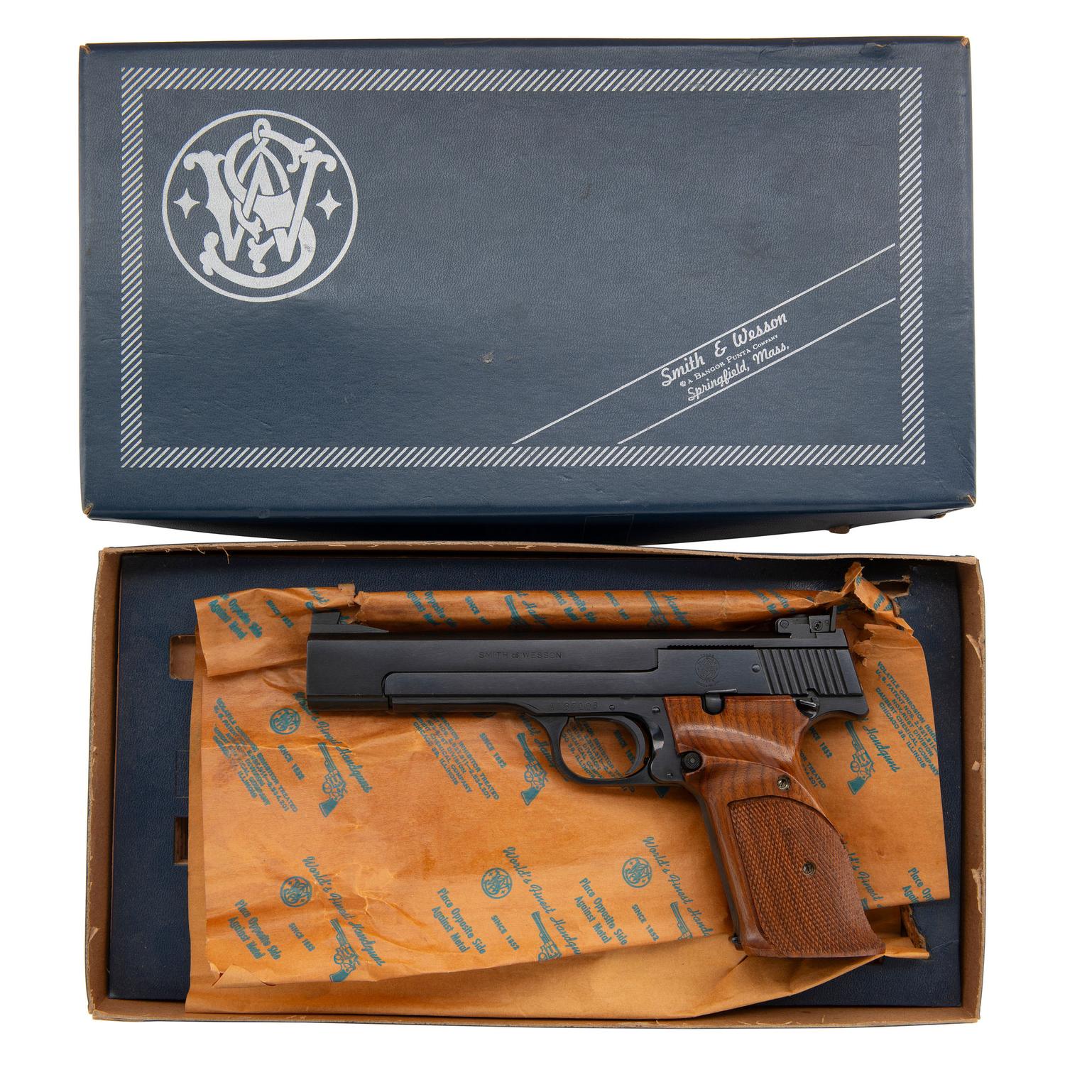 *Smith & Wesson Model 41 in Box with Accessories