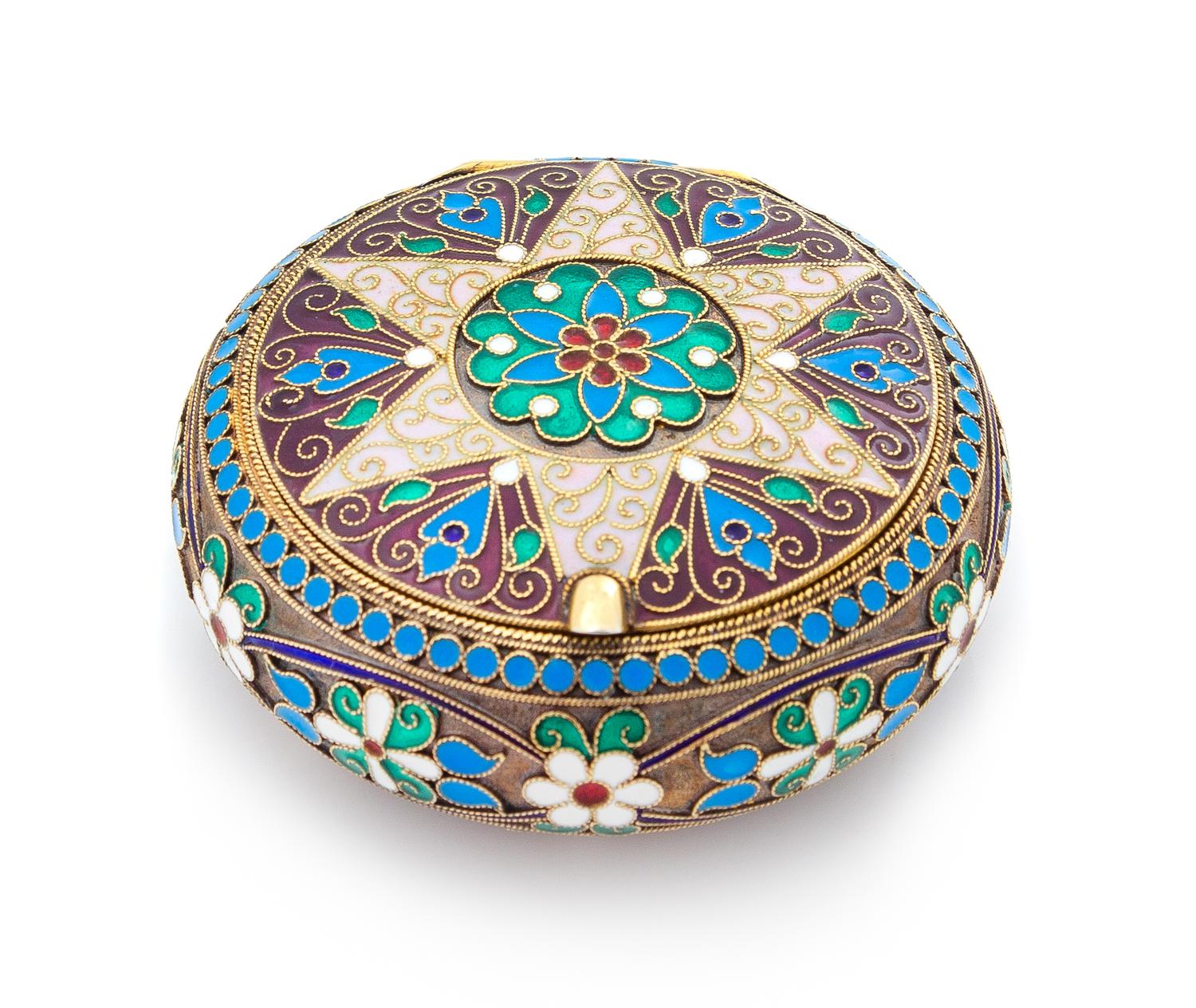 A Russian Enameled Silver Snuff Box, Maker's Mark Cyrillic DO, St. Petersburg, 20th Century, the lid and underside centered with a poly
