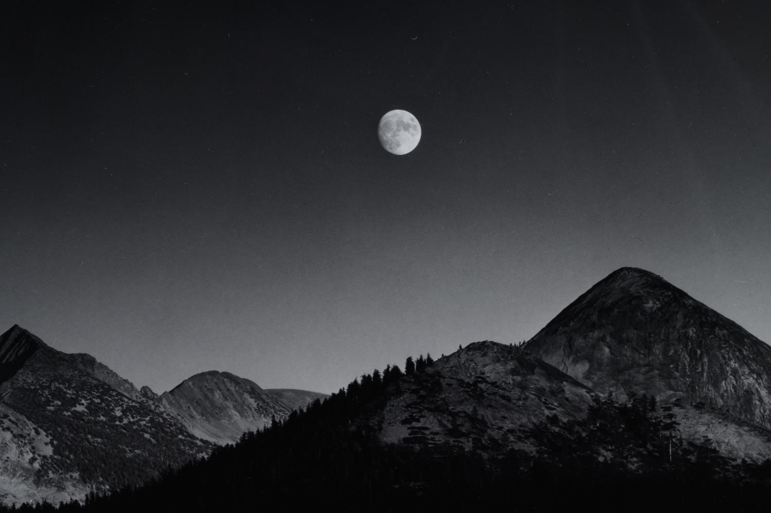 Sierra Nevada: Autumn Moon, The High Sierra From Glacier Point