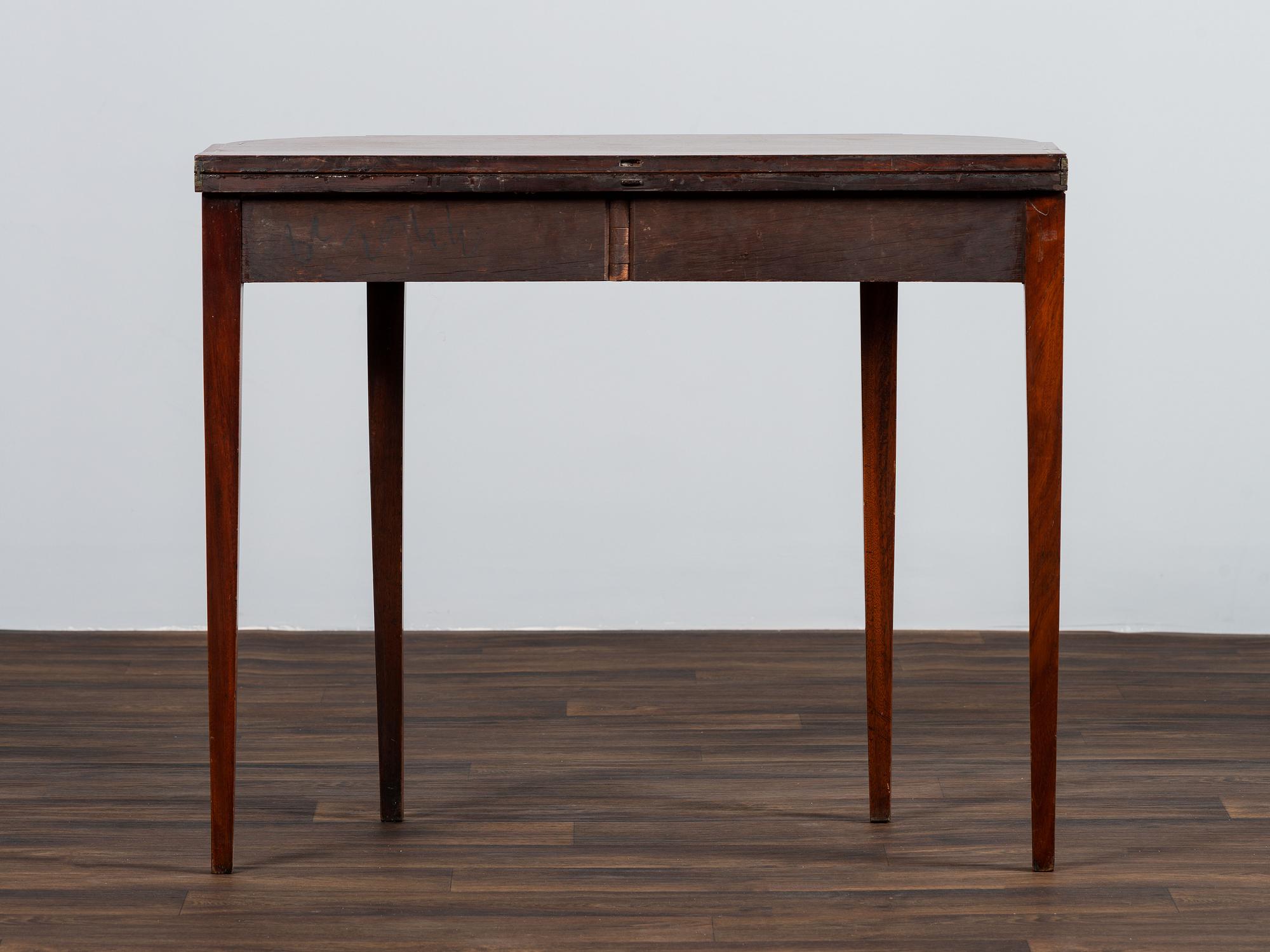 A Federal Figured and Floral Inlaid Mahogany Game Table
