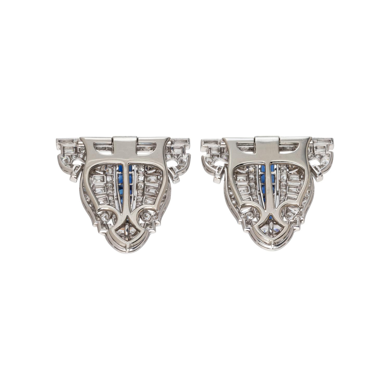 ART DECO, DIAMOND AND SAPPHIRE DOUBLE CLIP BROOCH