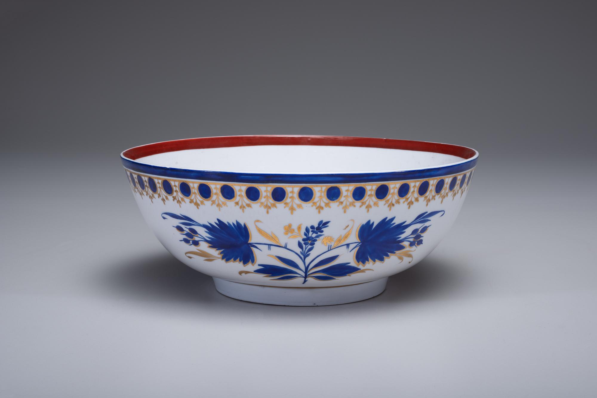 A Parcel Gilt and Painted Porcelain Ship Captain's Bowl