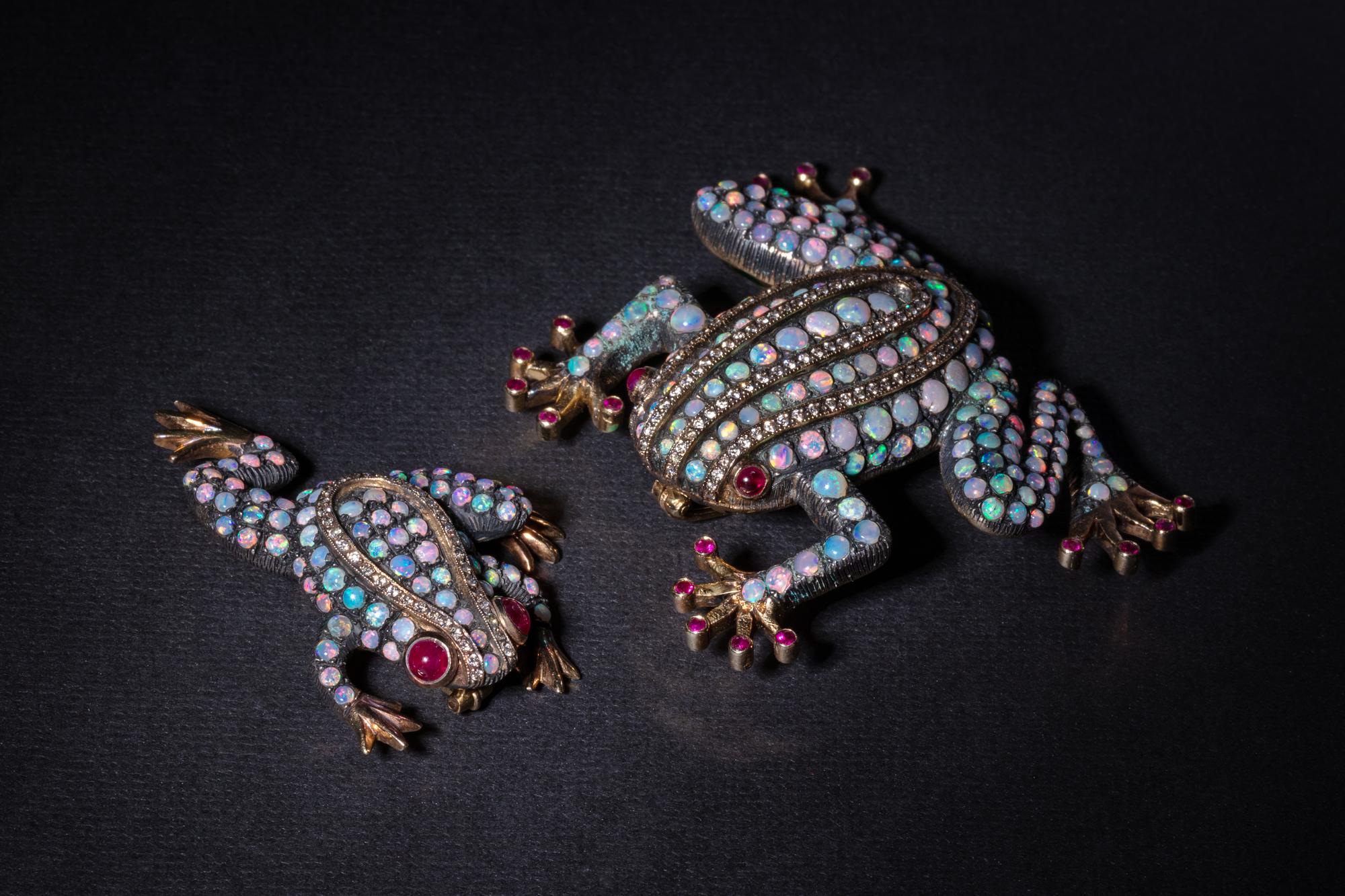 COLLECTION OF OPAL, DIAMOND AND RUBY FROG BROOCHES