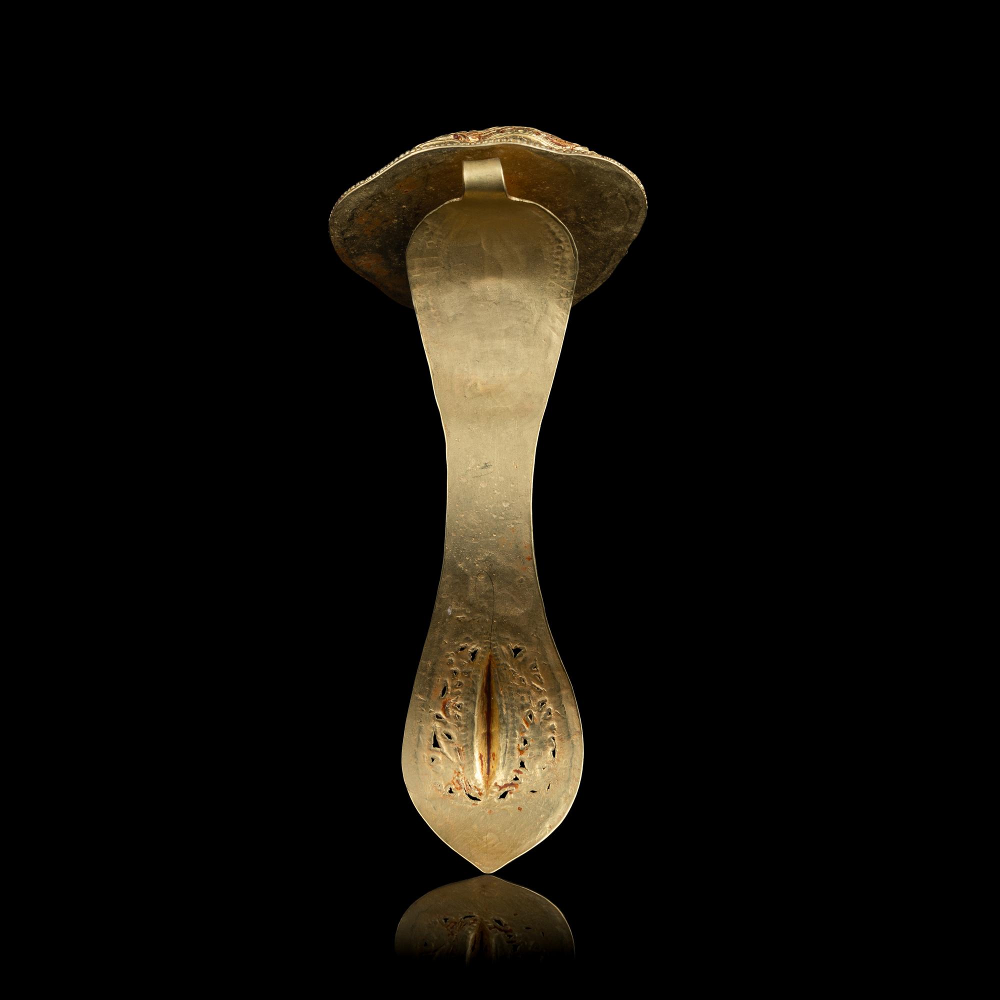 A Chinese Gold and Ruby Inset Ruyi -Shape Hair Ornament, Zan, Qing Dynasty 清 滇式嵌寶鏤空花卉紋如意金簪