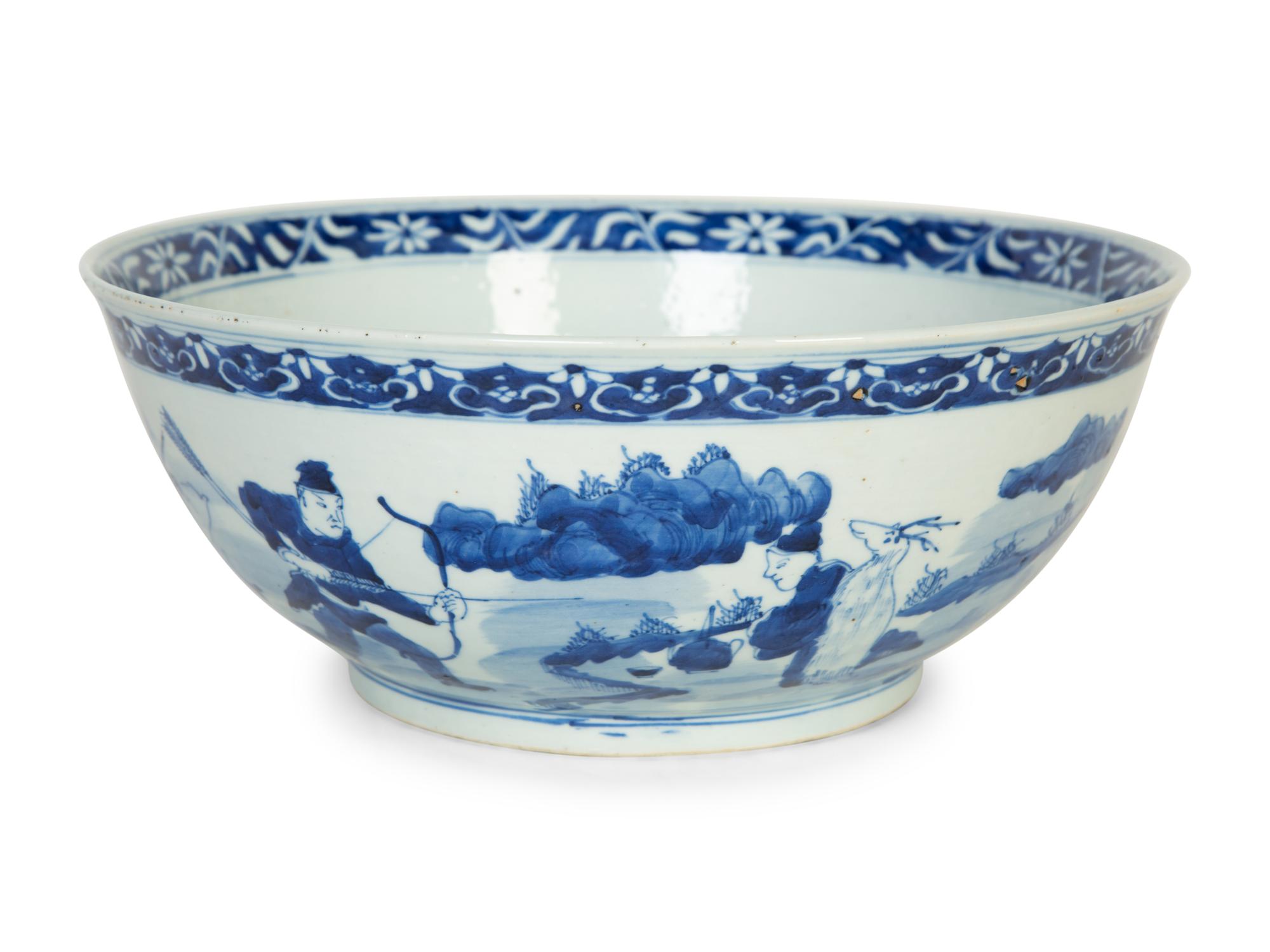 A Chinese Export Blue and White Porcelain Punch Bowl