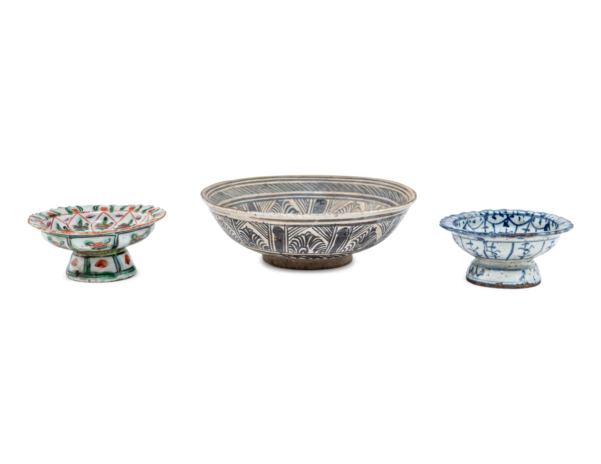 Three Chinese Porcelain Offering Dishes
