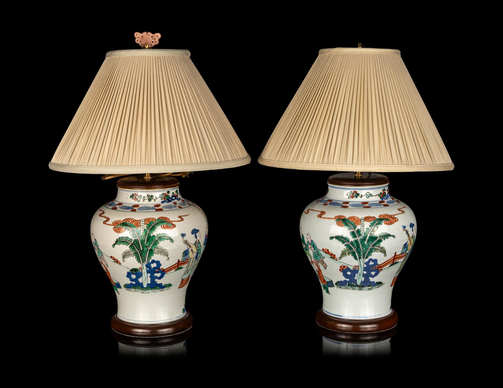 A Pair of Chinese Wucai Porcelain Jars