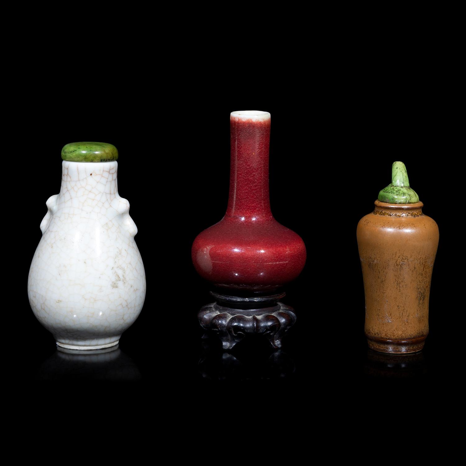 Three Chinese Porcelain Miniature Bottles, 18th-19th Century 清中期 單色釉小瓶三隻