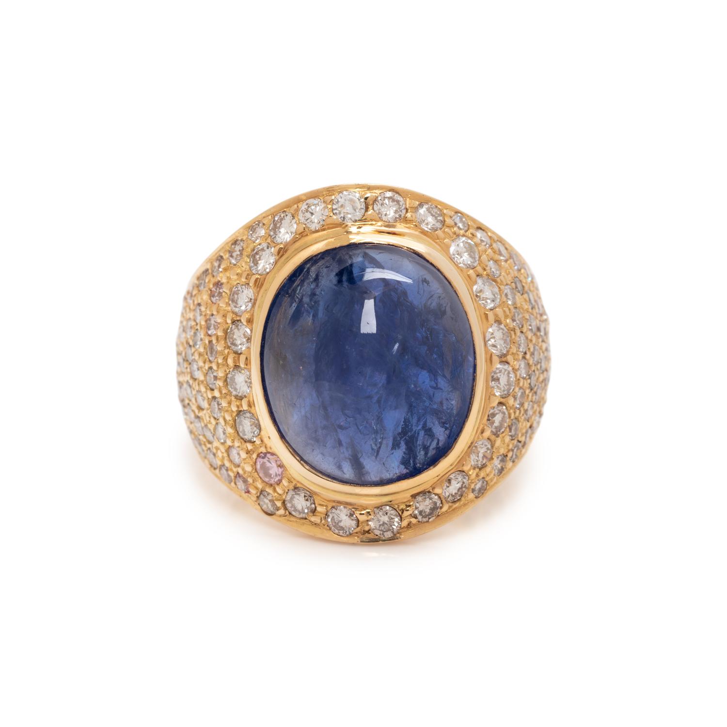 YELLOW GOLD, SAPPHIRE AND DIAMOND RING
