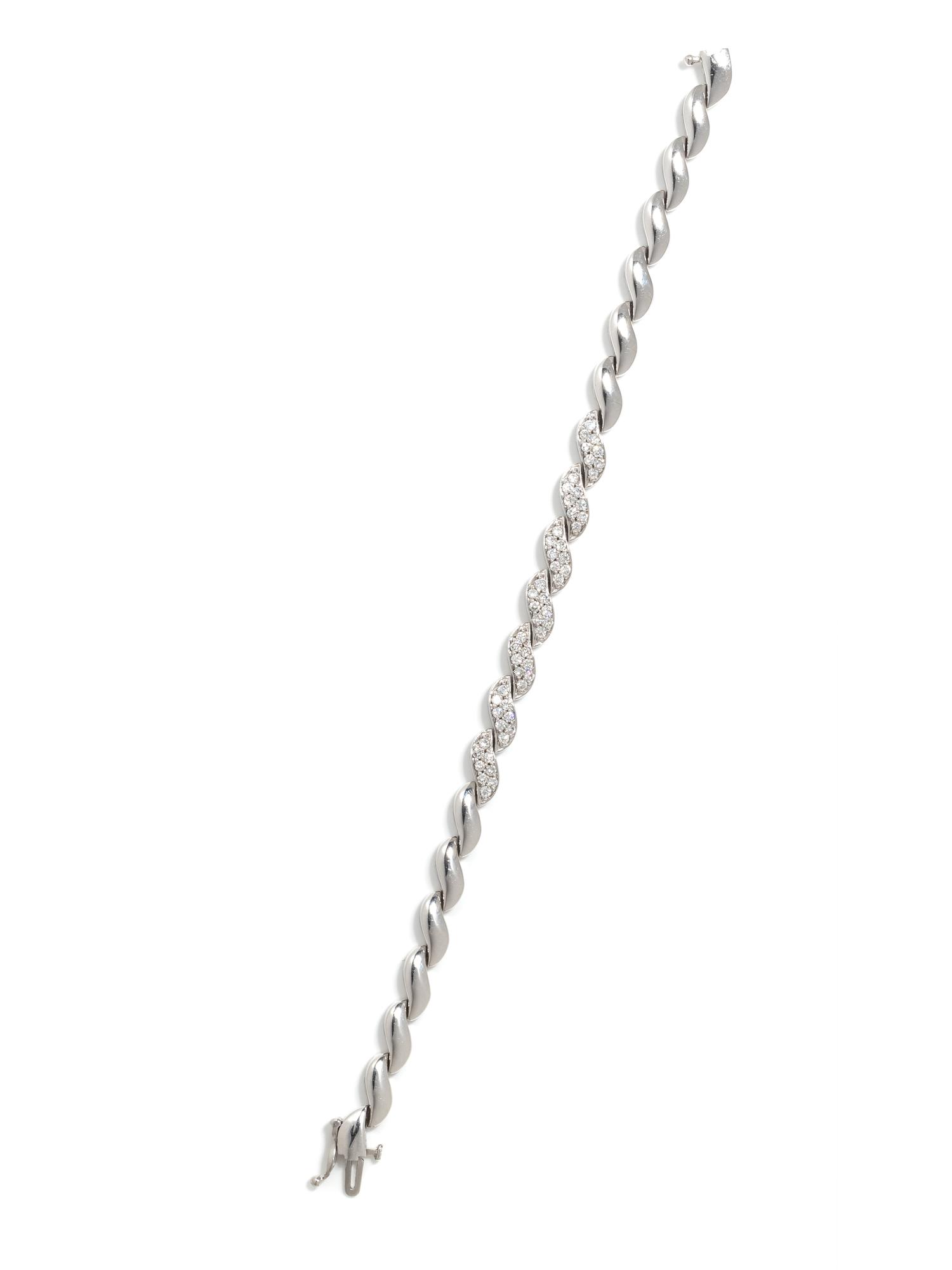 WHITE GOLD AND DIAMOND BRACELET