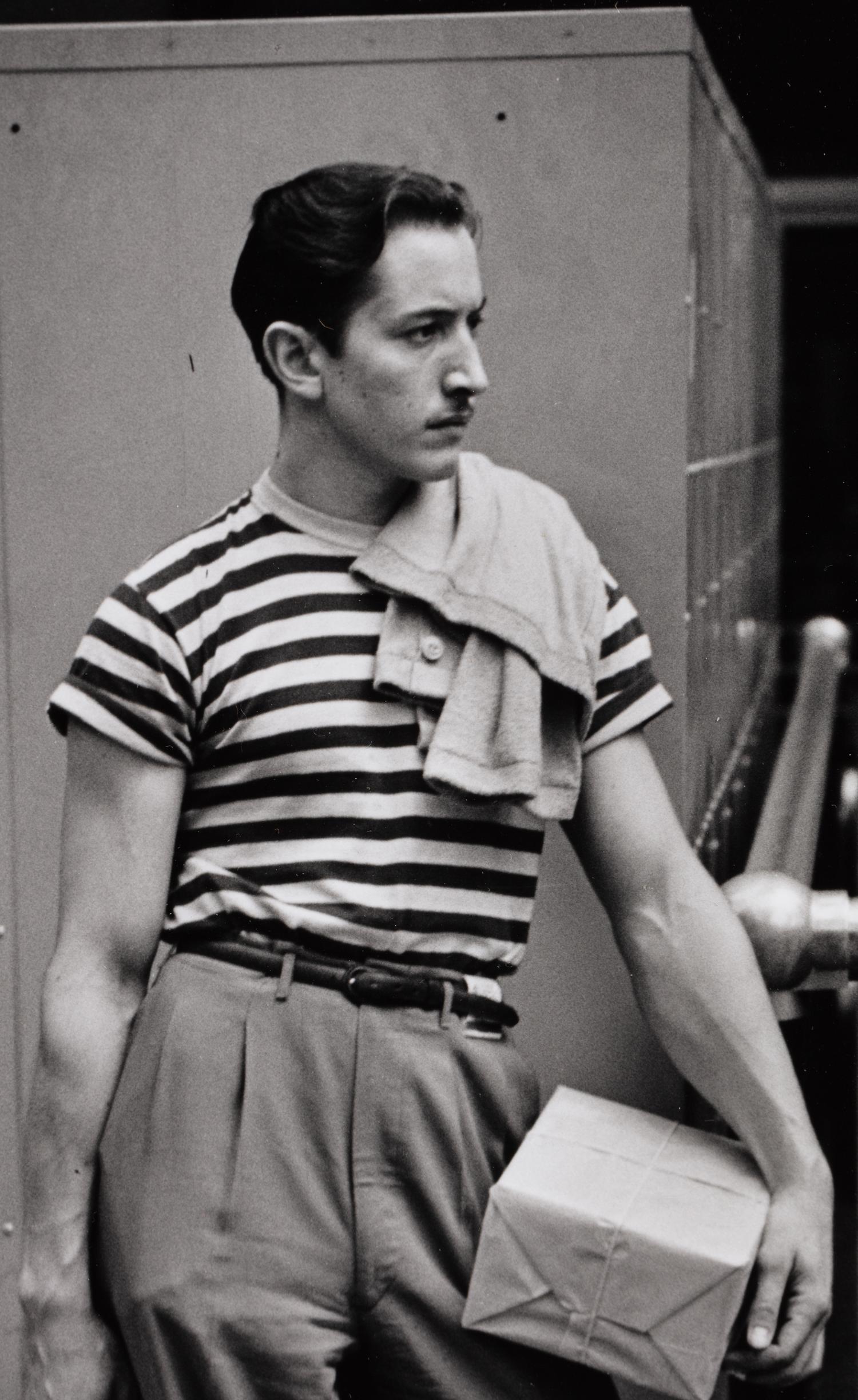 Ruth Orkin (1921-1985) David, Penn Station, 1948
