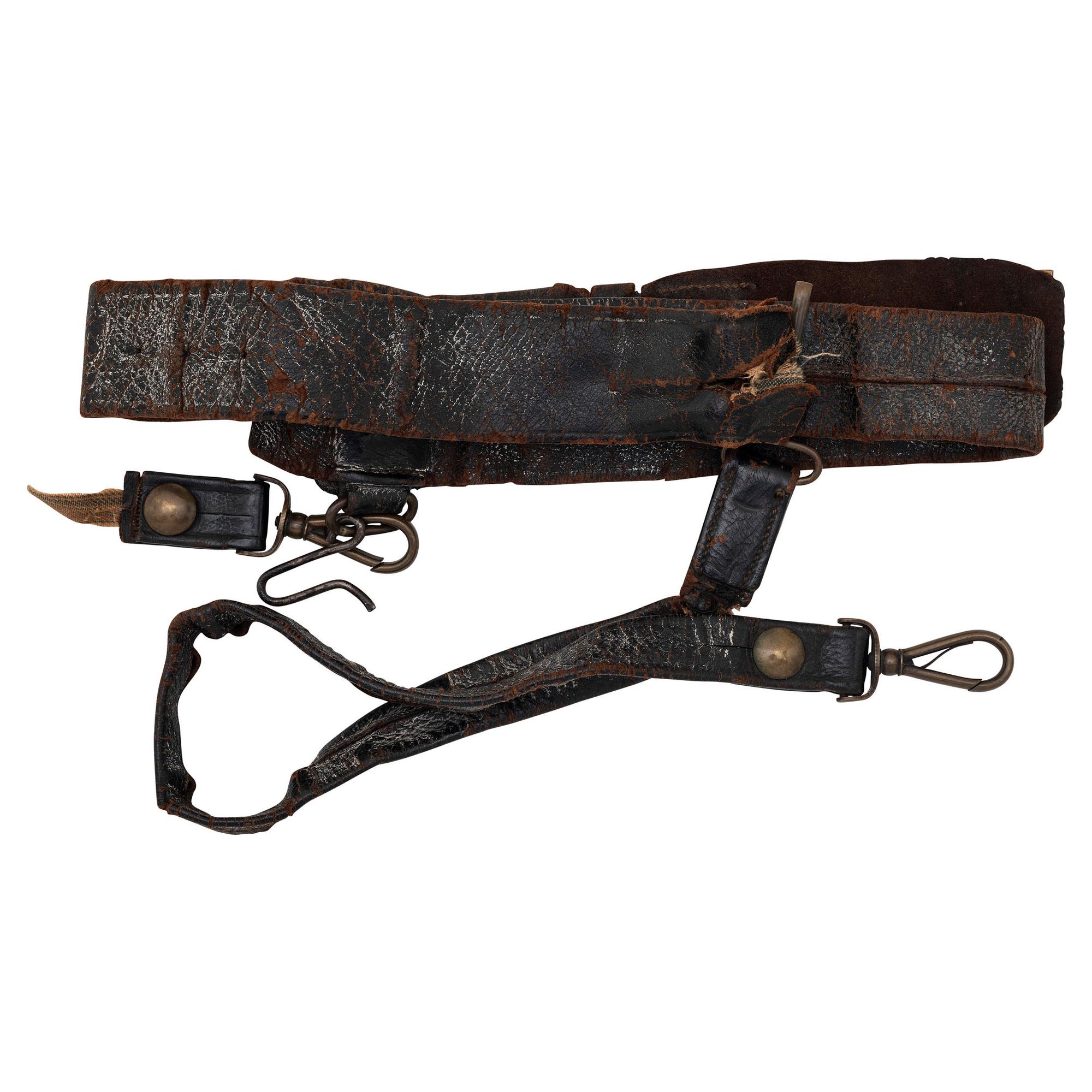 US Model 1851 Sword Belt Plate with Relic Folded & Sewn Leather Saber Belt
