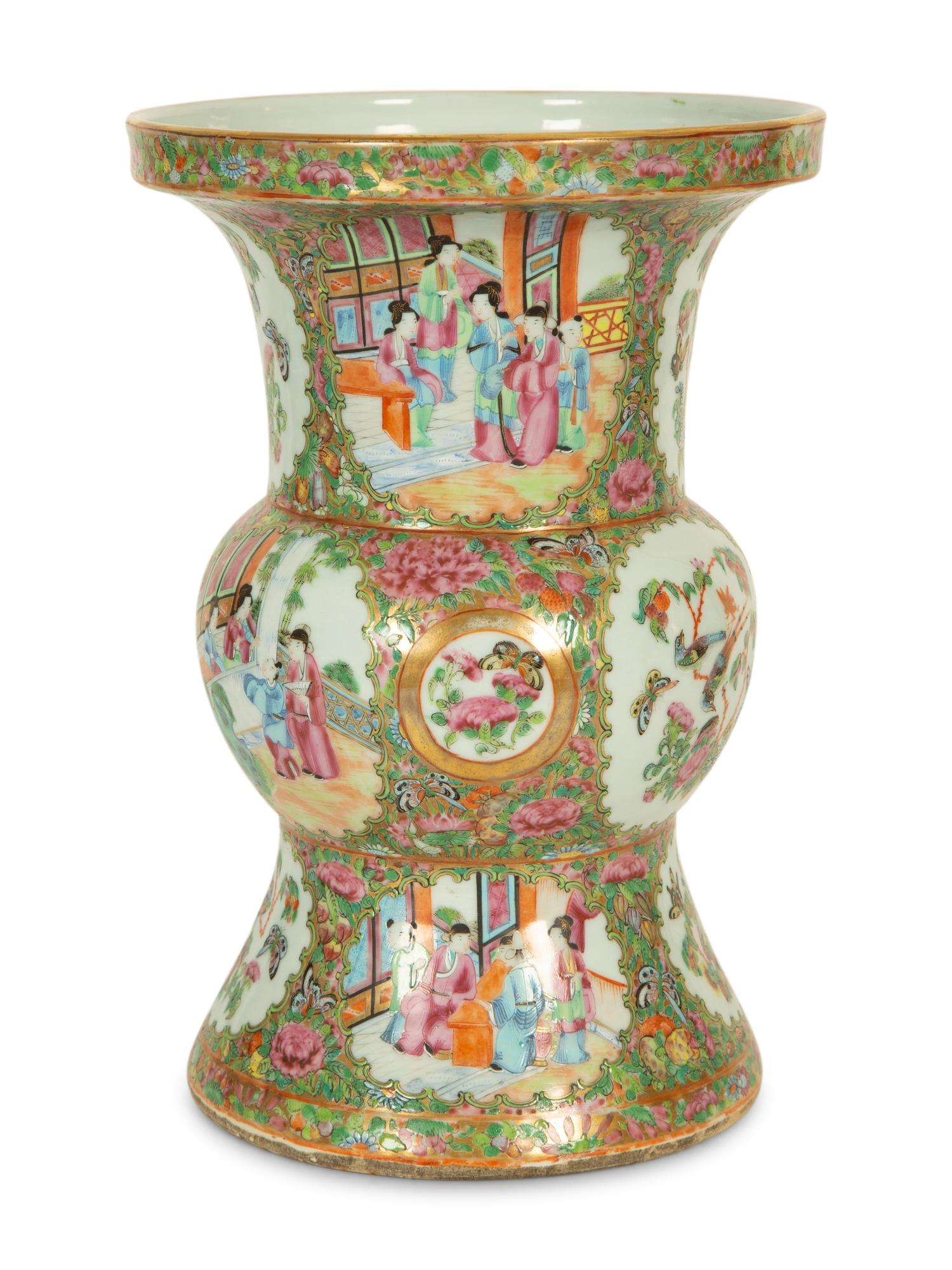 A Chinese Rose Medallion Porcelain Vase