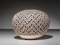 Fine Line Pottery Jar, Anasazi Revival
