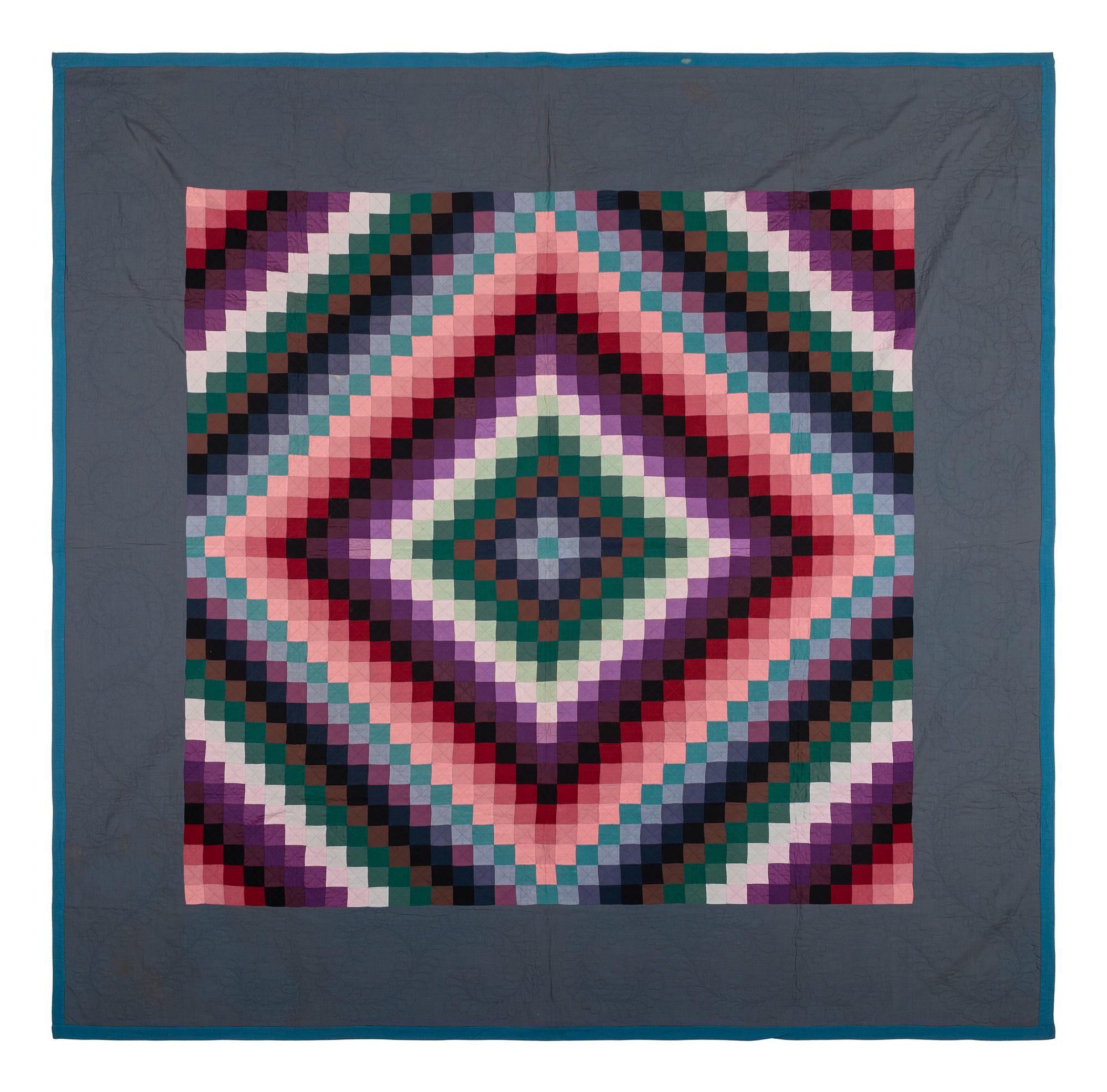 An Amish Sunshine and Shadow Pieced Cotton Quilt