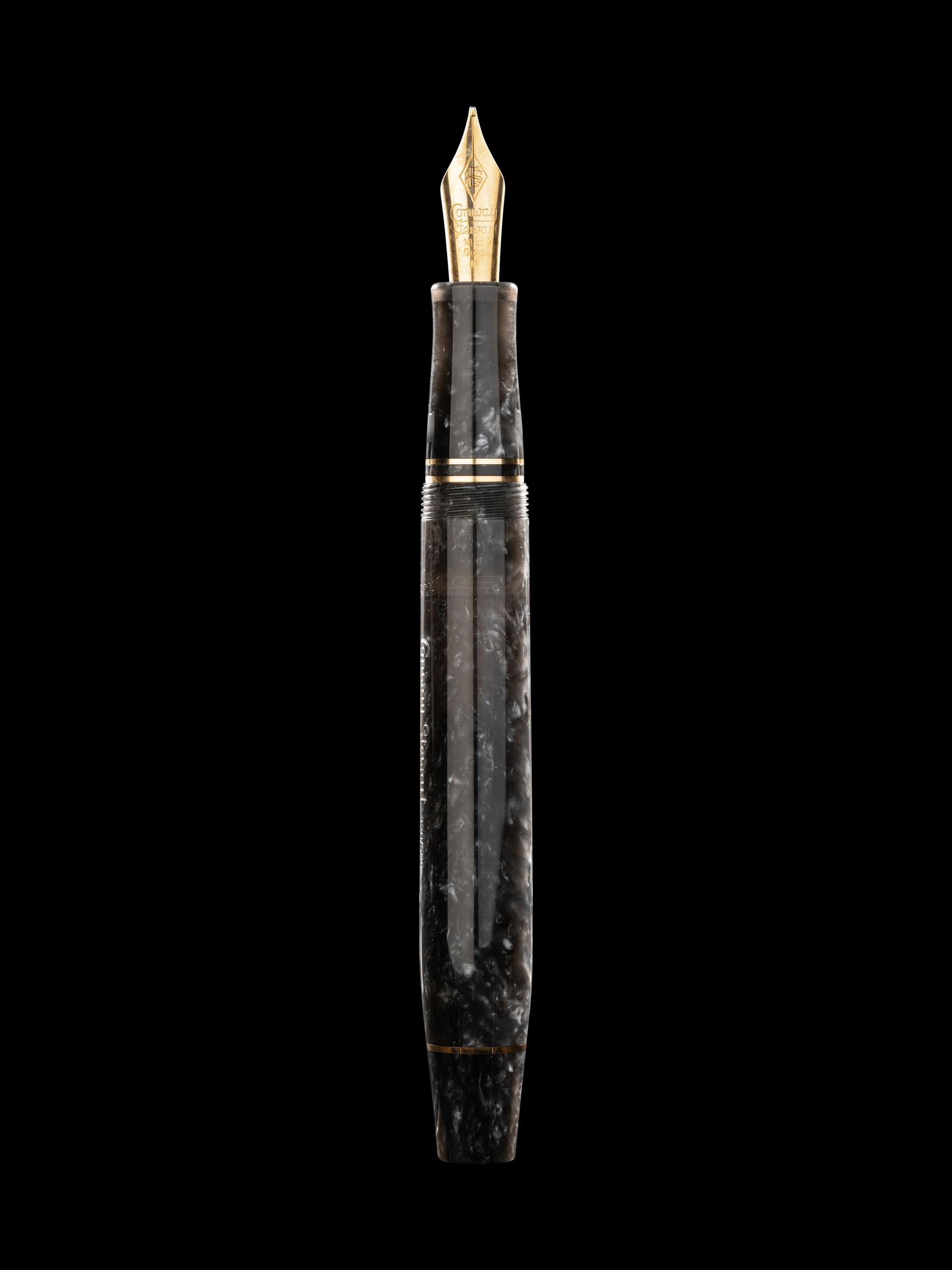 Conway Stewart: Churchill-Grey Limited Edition Fountain Pen and Ink Set