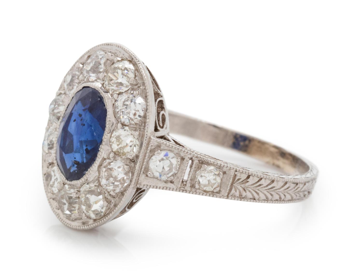 ART DECO, SAPPHIRE AND DIAMOND RING