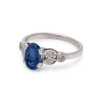 SAPPHIRE AND DIAMOND RING