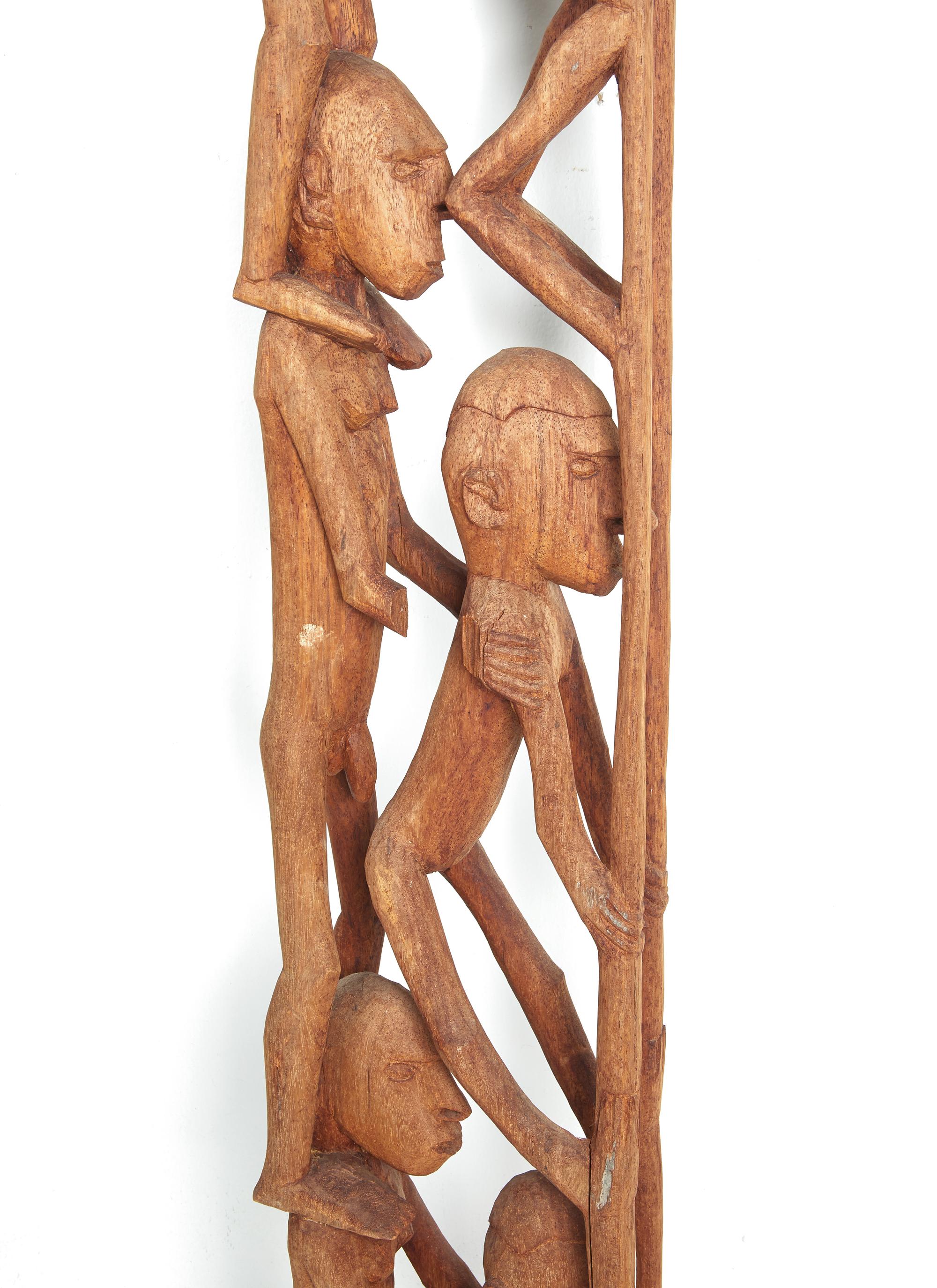 An Asmat Bis Pole