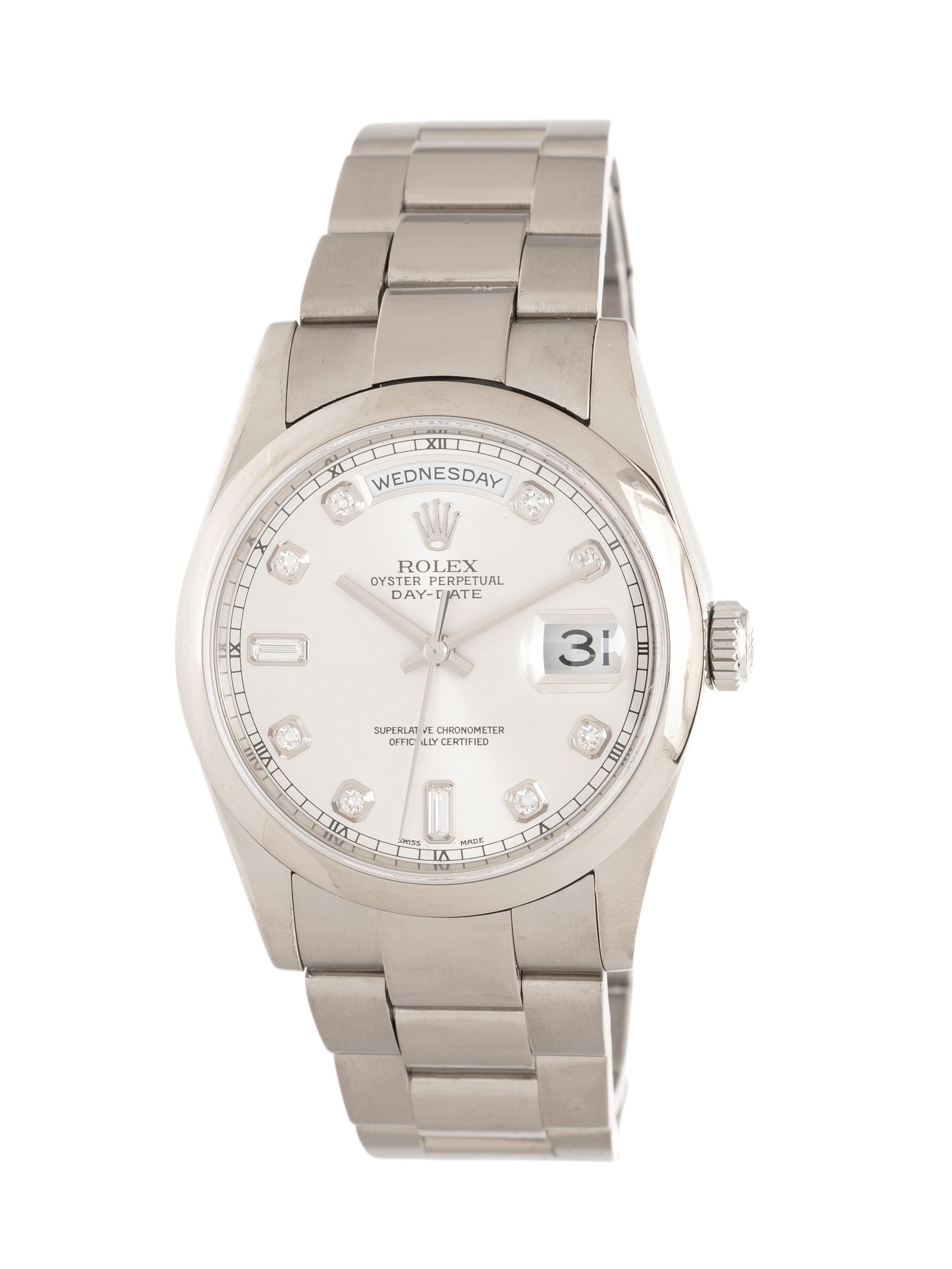 ROLEX, REF. 118209 18K WHITE GOLD 'DAY-DATE' WATCH WITH FACTORY DIAMOND DIAL, BOX & BOOKLETS