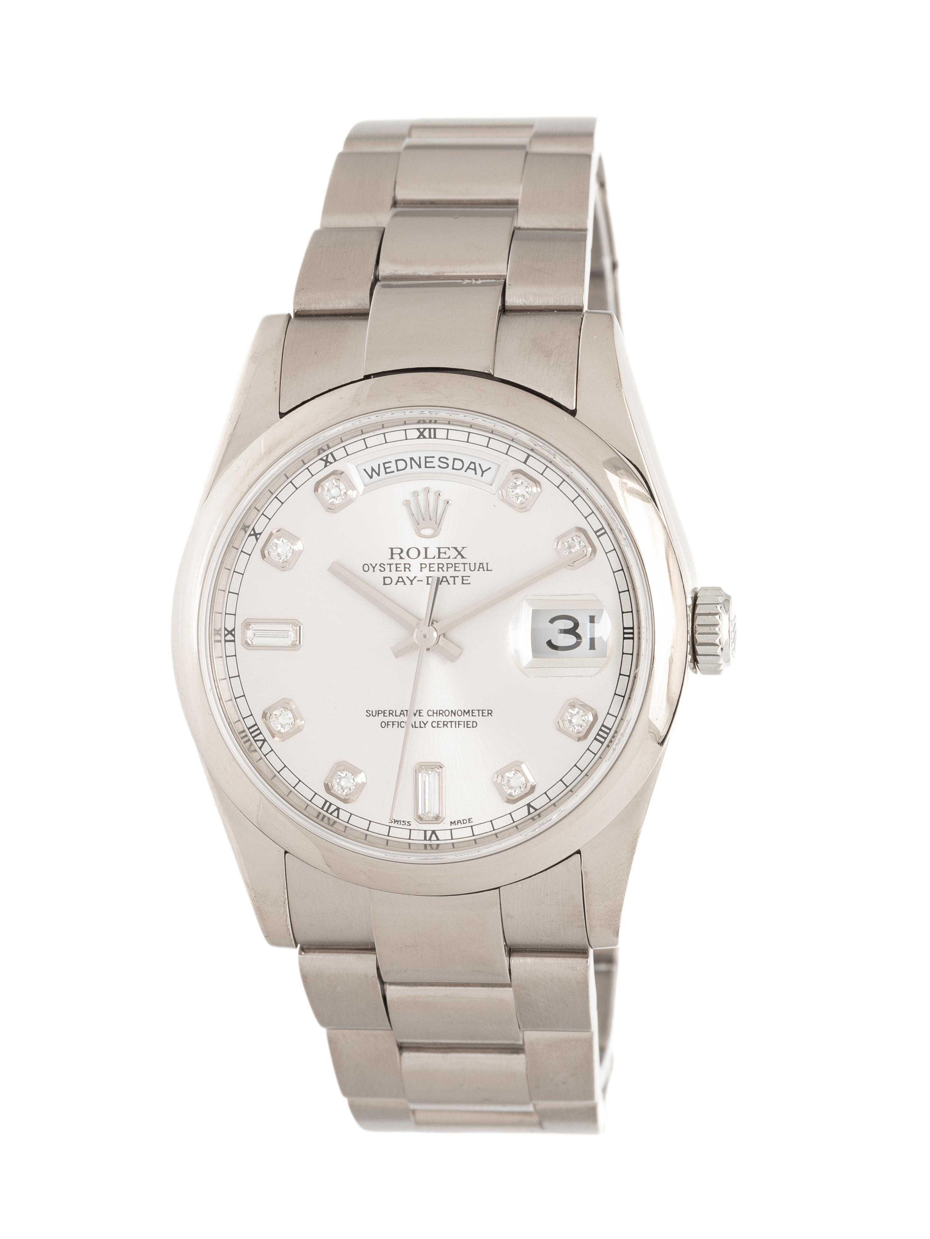 ROLEX, REF. 118209 18K WHITE GOLD 'DAY-DATE' WATCH WITH FACTORY DIAMOND DIAL, BOX & BOOKLETS
