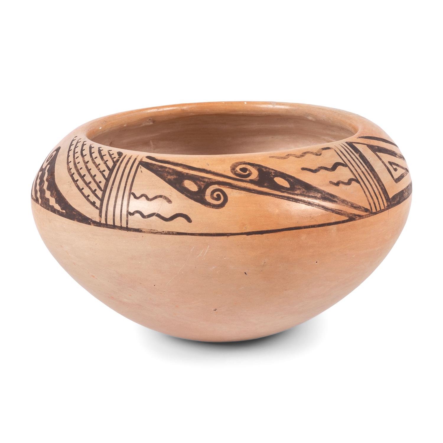 Hopi Pottery Jar and Navajo Regional Weaving / Rug