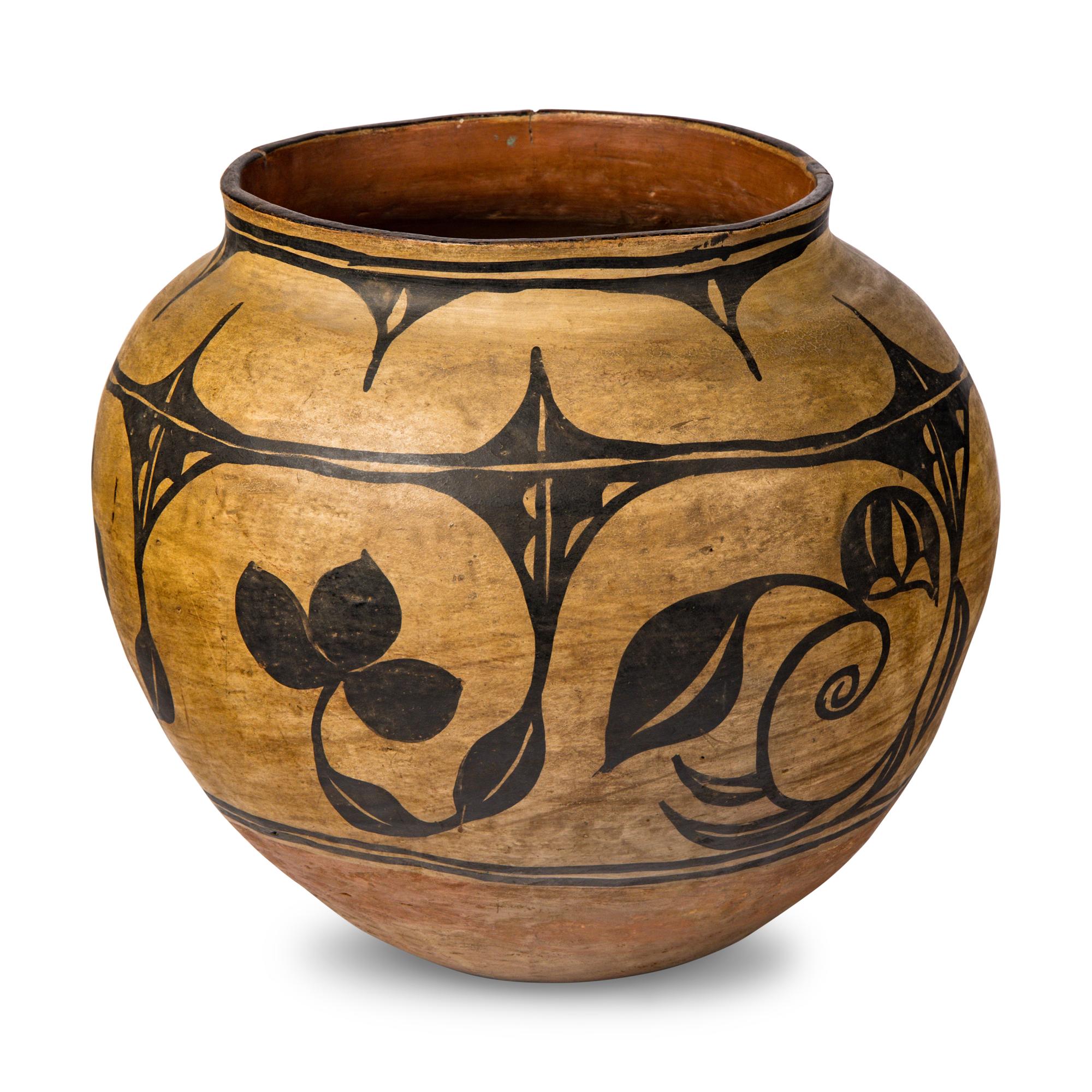 Kewa Pottery Storage Jar