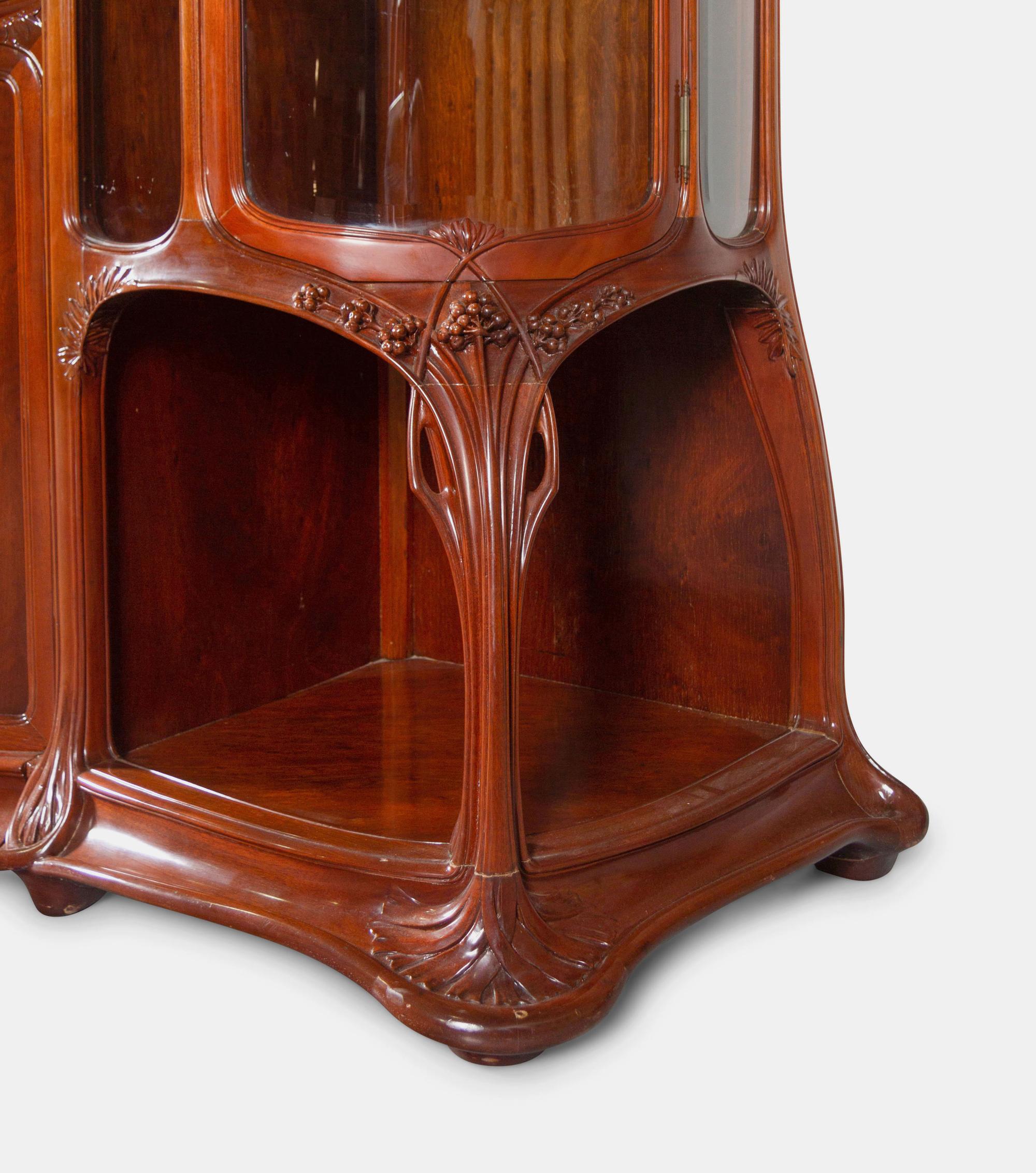Art Nouveau Carved Bar Suite comprising a bar and a liquor cabinet