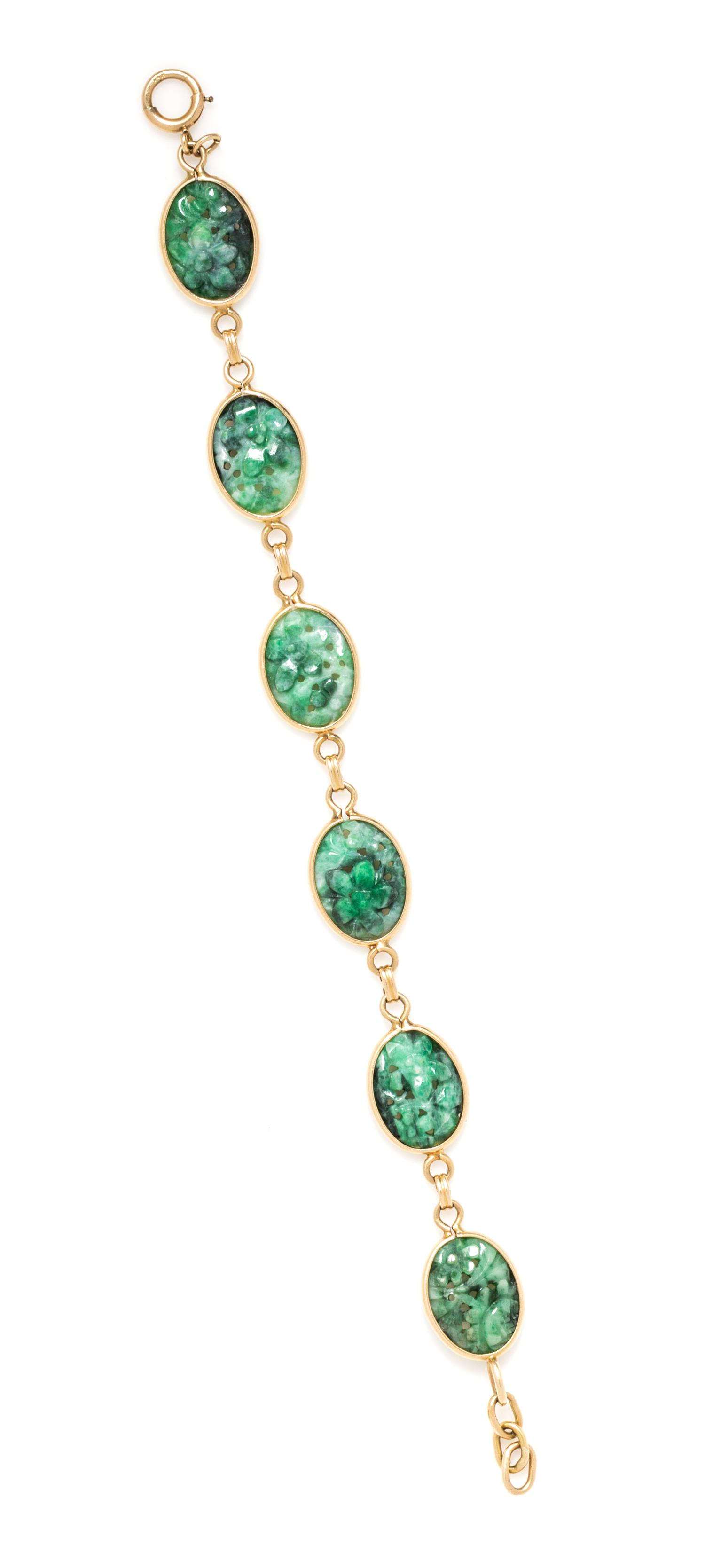 A 14 Karat Yellow Gold and Jade Bracelet, 8.10 dwts.