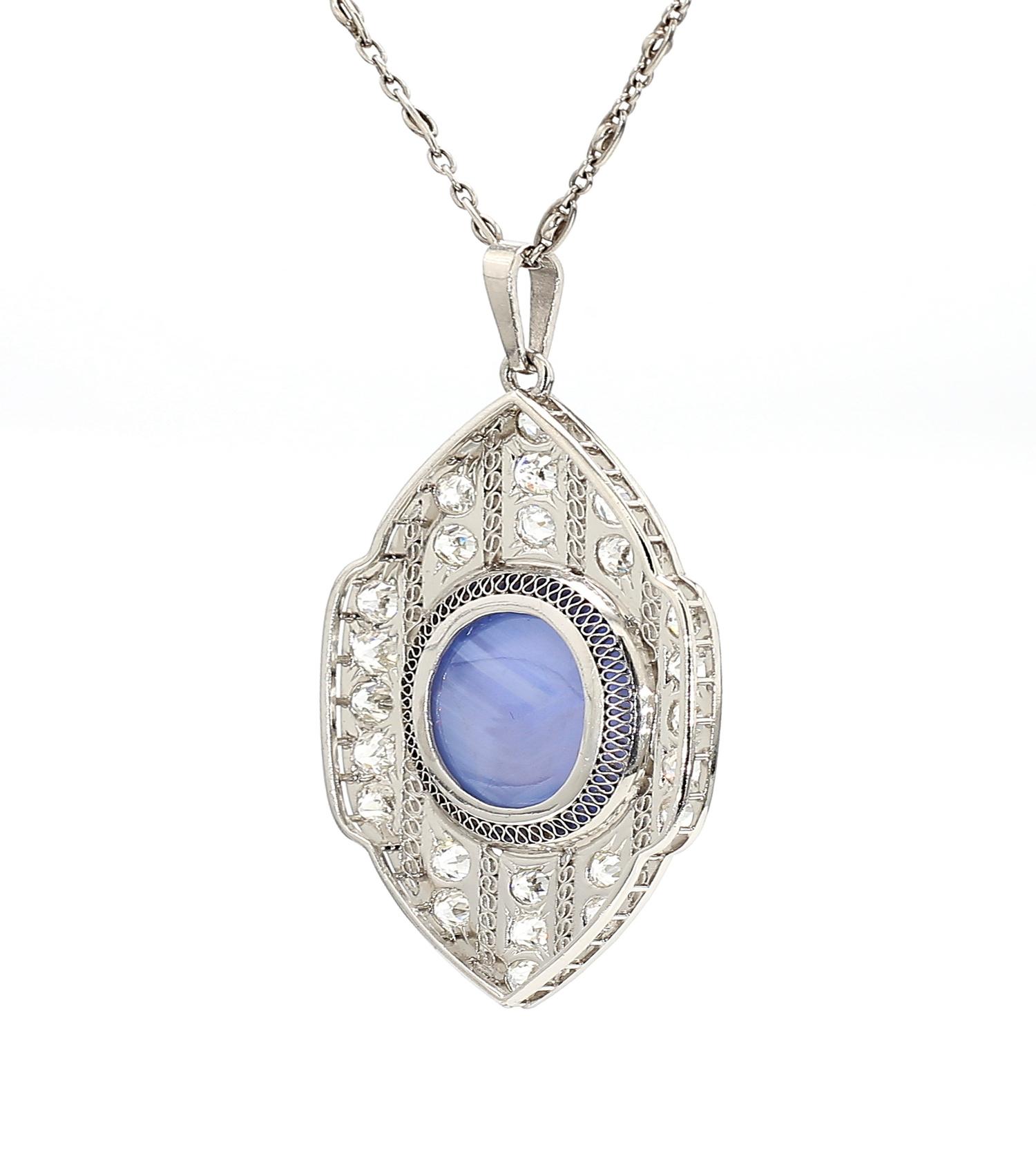 ART DECO, CEYLON STAR SAPPHIRE AND DIAMOND PENDANT NECKLACE