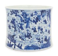 Two Chinese Blue and White Porcelain Brushpots, Bitong