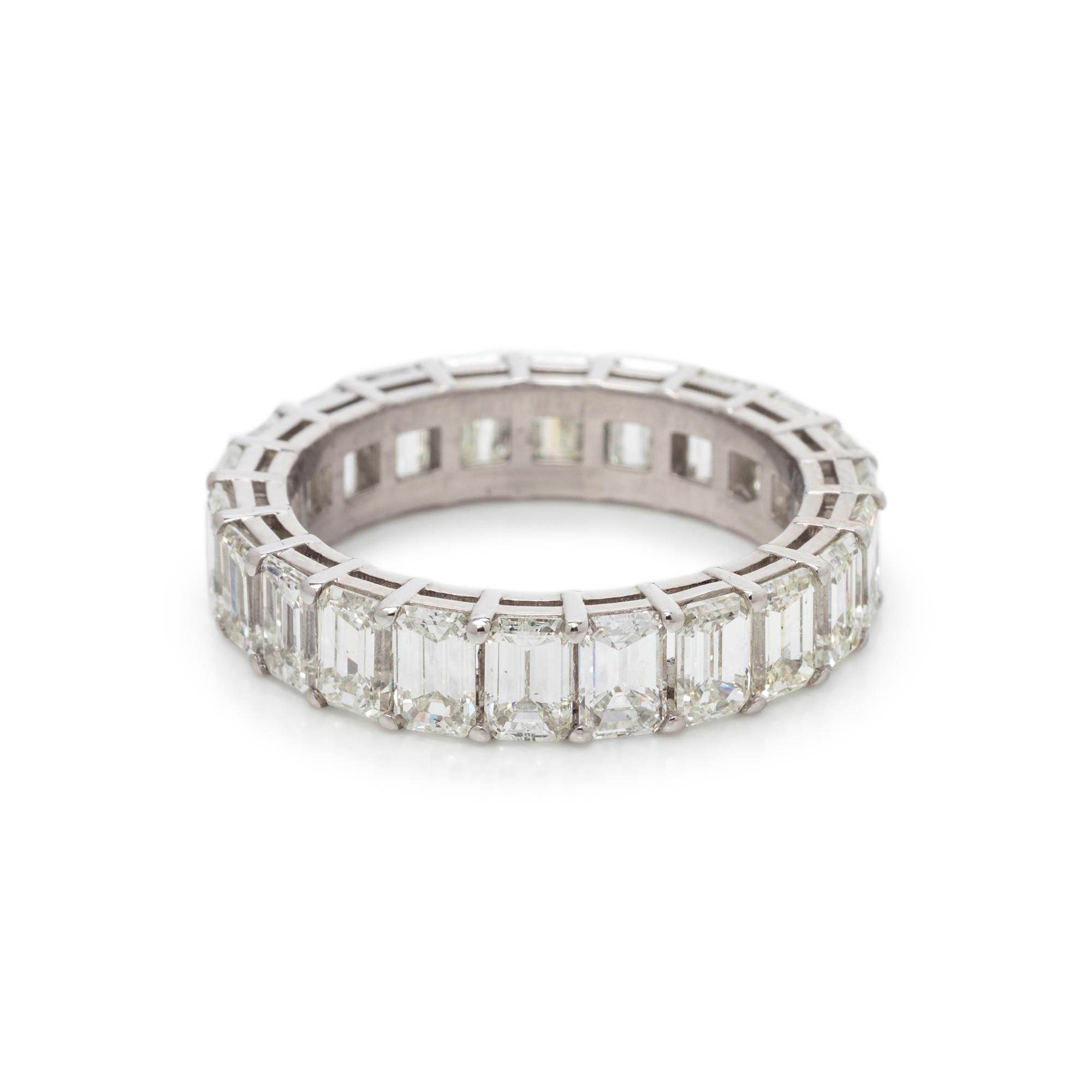 DIAMOND ETERNITY BAND