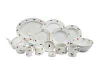 An American Porcelain Dinner Service