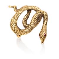 A Yellow Gold Snake Motif Brooch, 6.20 dwts.