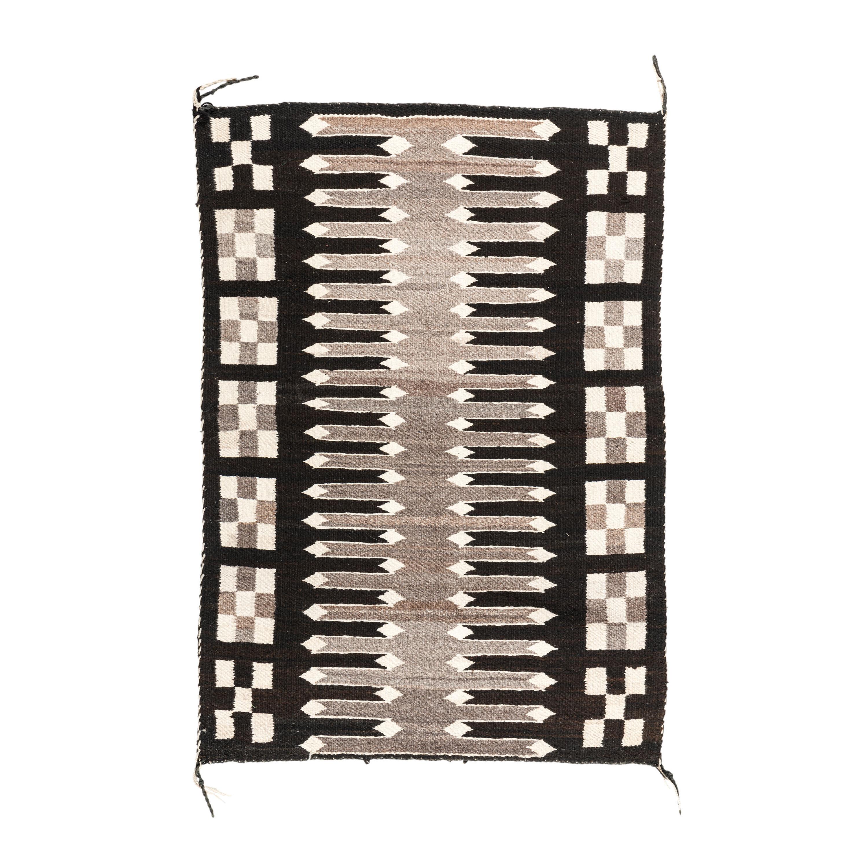 Navajo Regional Weaving / Rug