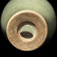 A Chinese Crackled Celadon Glazed Porcelain Meiping Vase, 19th/Early 20th Century 晚清/民國 青釉梅瓶