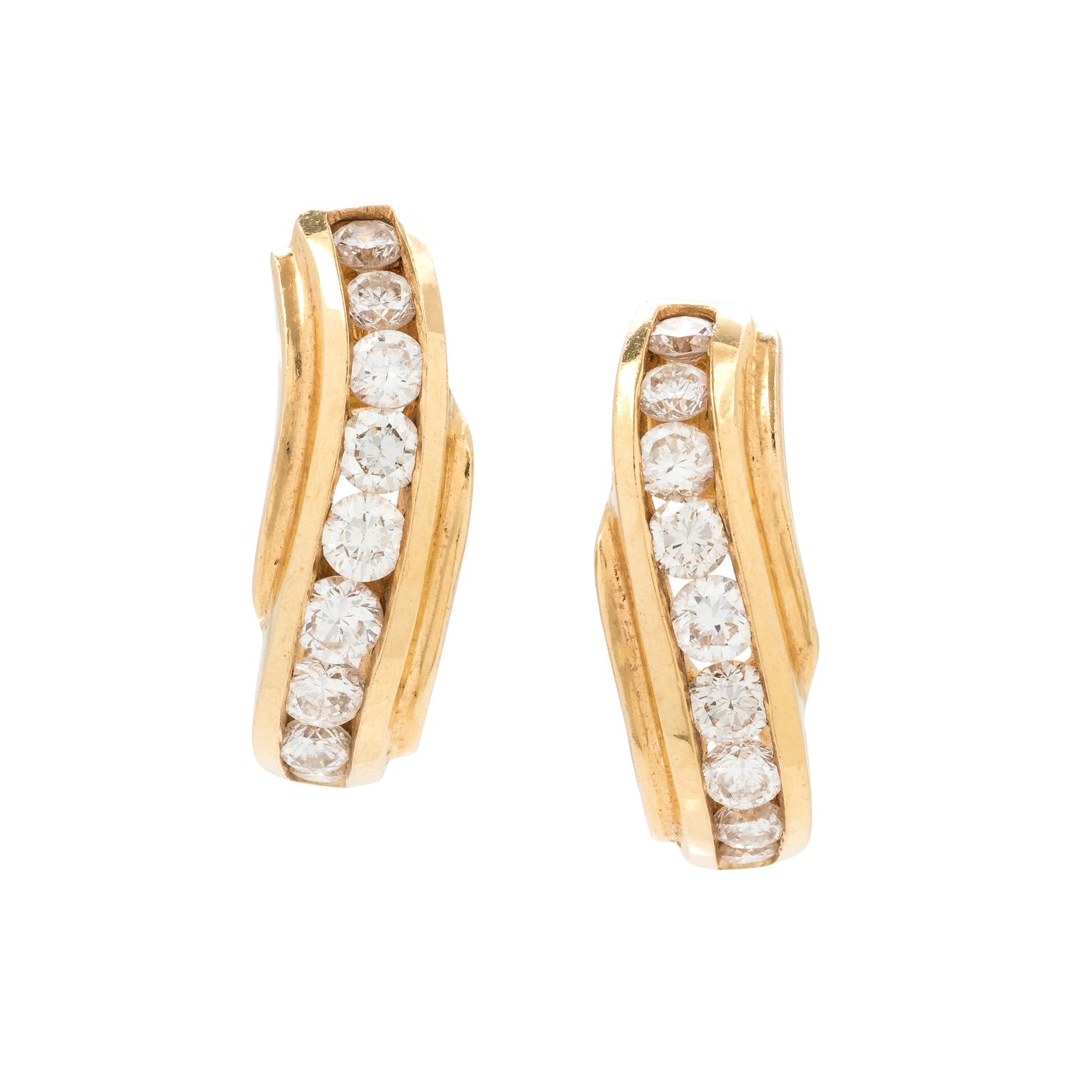 DIAMOND EARCLIPS
